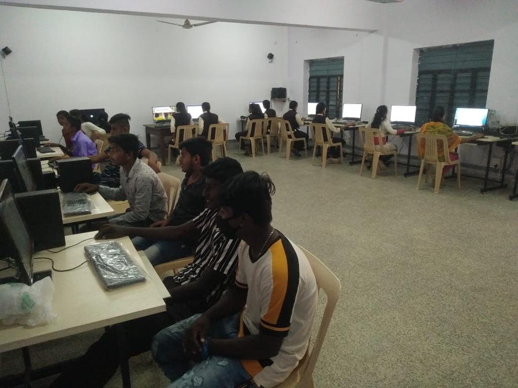 1024x768 Right to Live Setup Computer Labs in Government Colleges