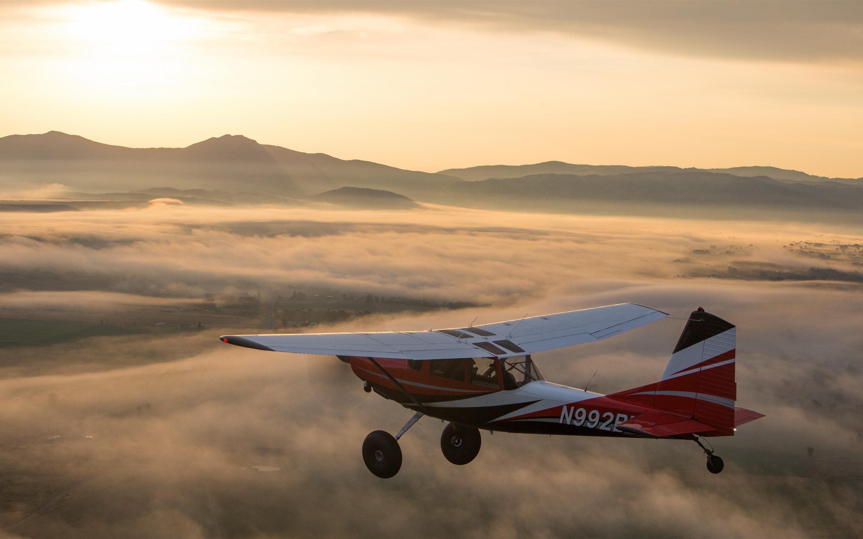 2880x1800 Bush Plane Wallpaper