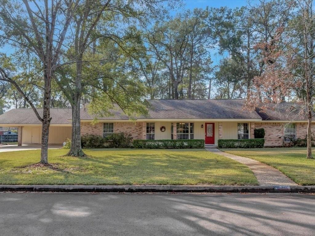 1024x768 Spanish Moss Dr, Lufkin, TX 75904. realtor.com®