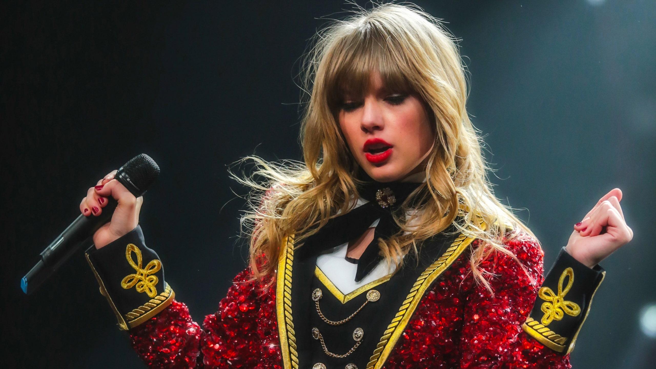2560x1440 All Too Well” 10 Minute Version Lyrics Ranked