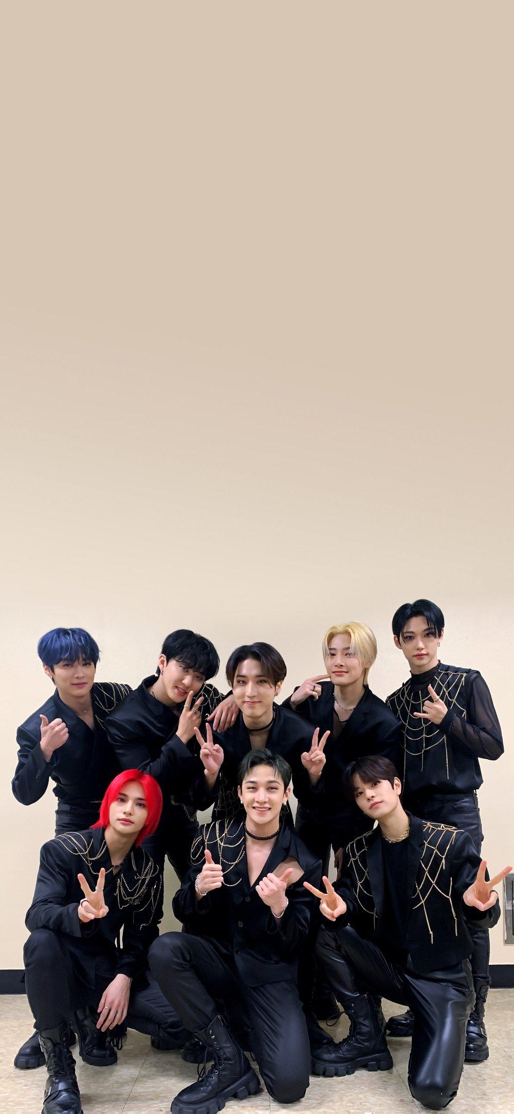 1000x2166 STRAY KIDS WALLPAPER quality