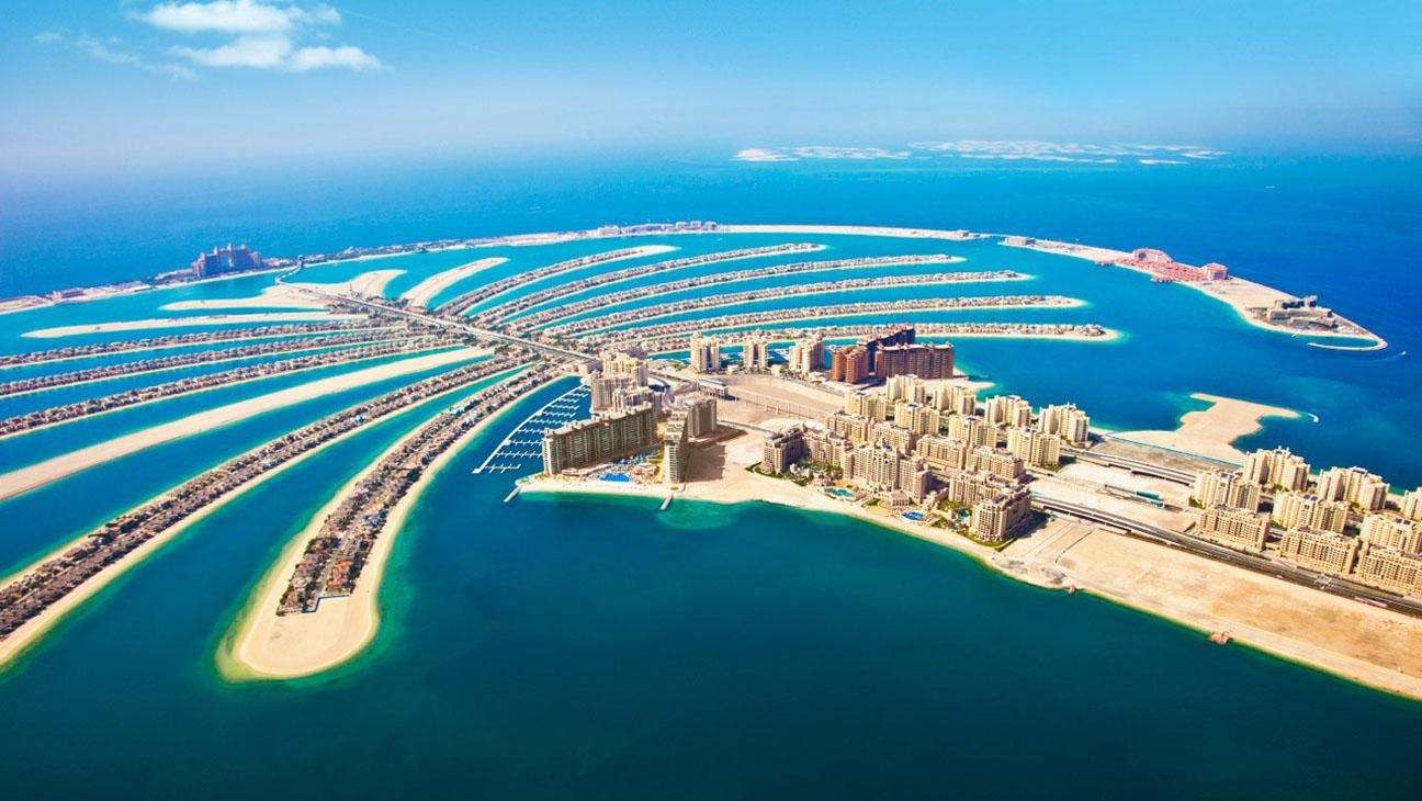 1296x730 Dubai: Where to Stay, Eat and Play