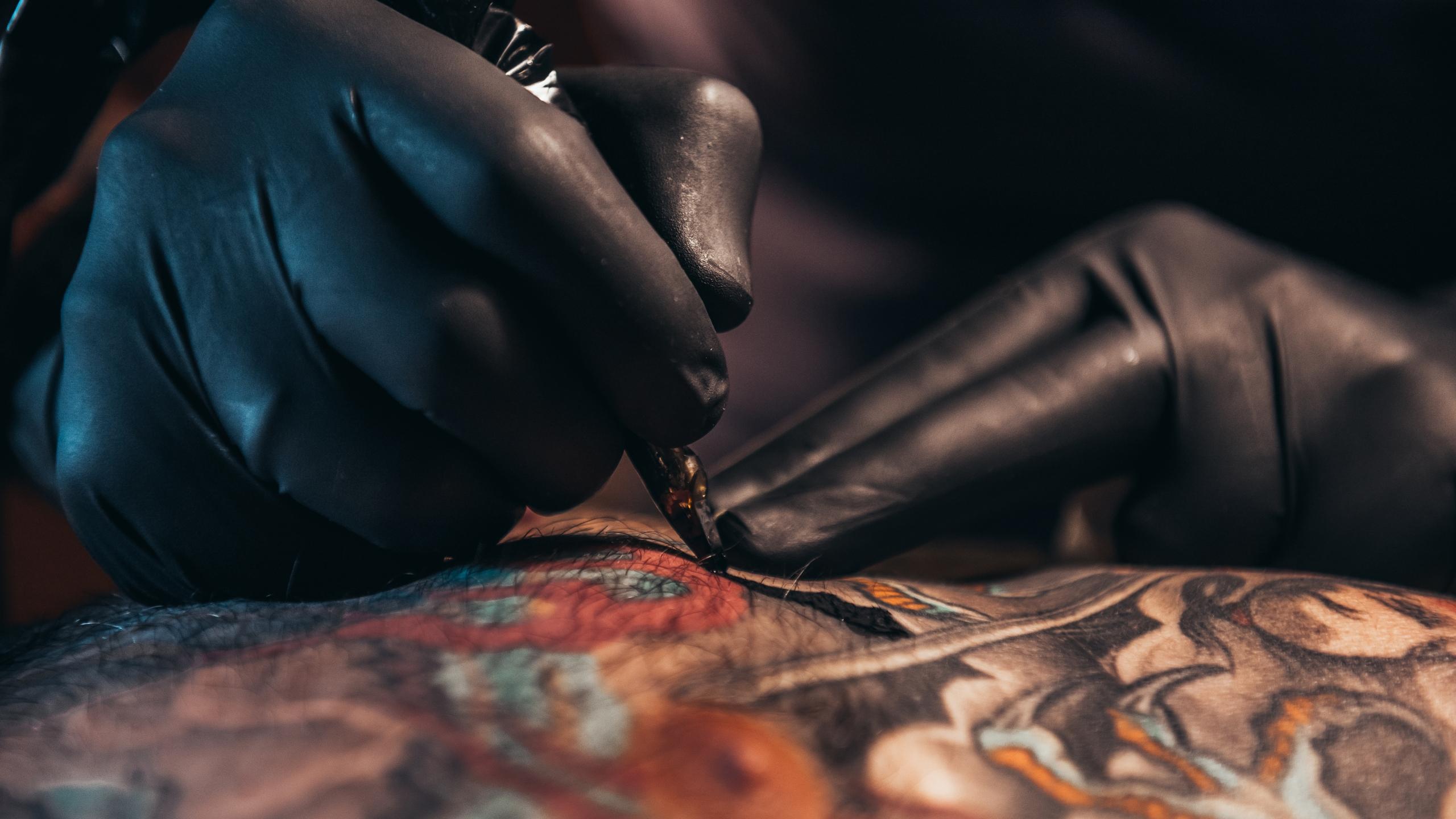 2560x1440 Portland, OR tattoo shops offer Friday, the 13th deals