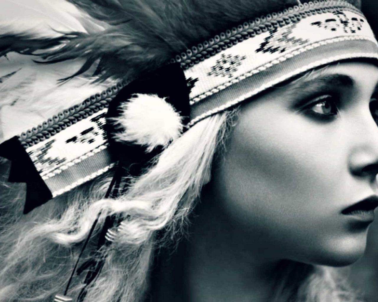 1280x1024 Juno Temple Wallpaper