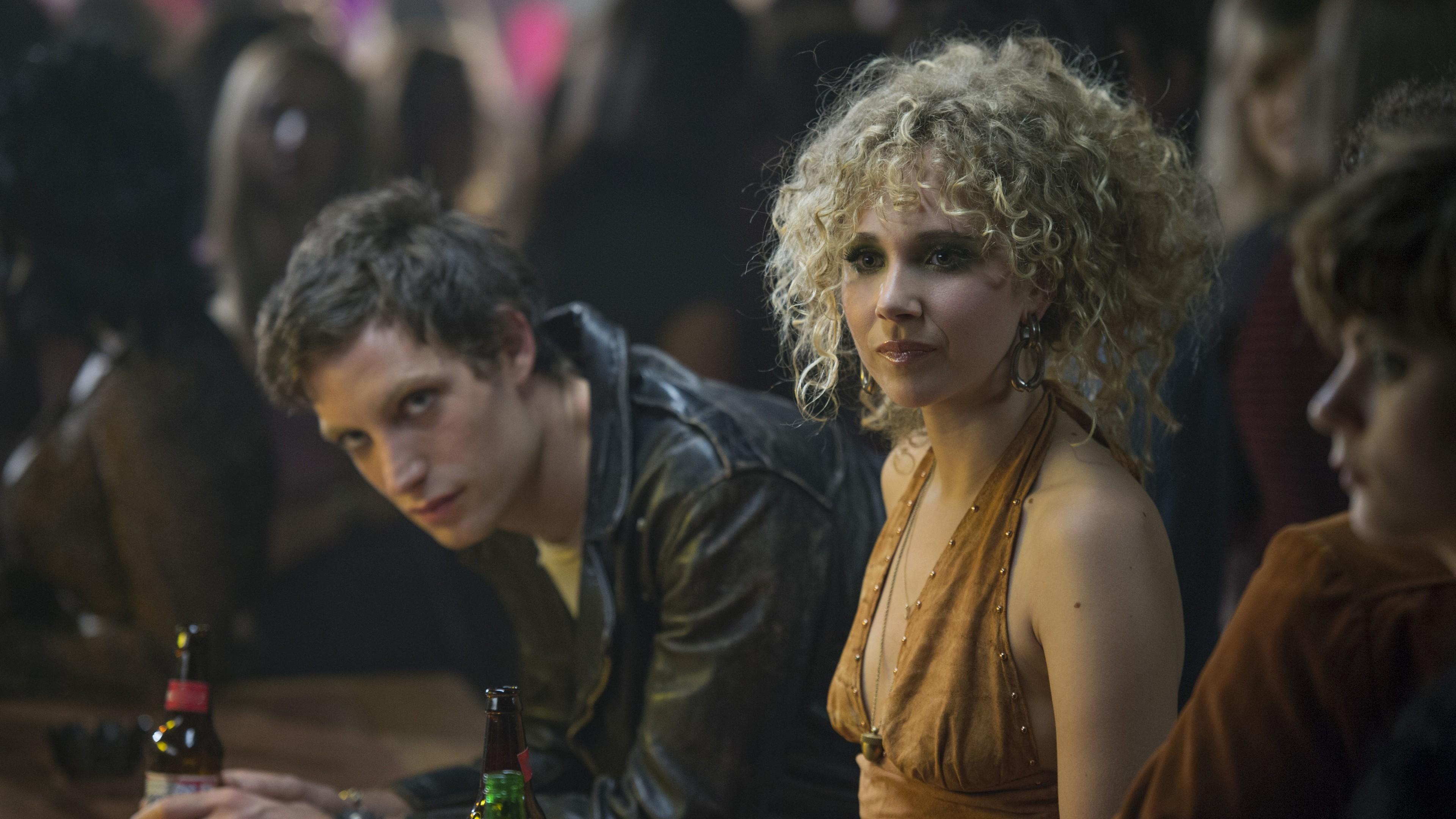 3840x2160 Wallpaper / Vinyl, Juno Temple, James Jagger, Best TV Series free download