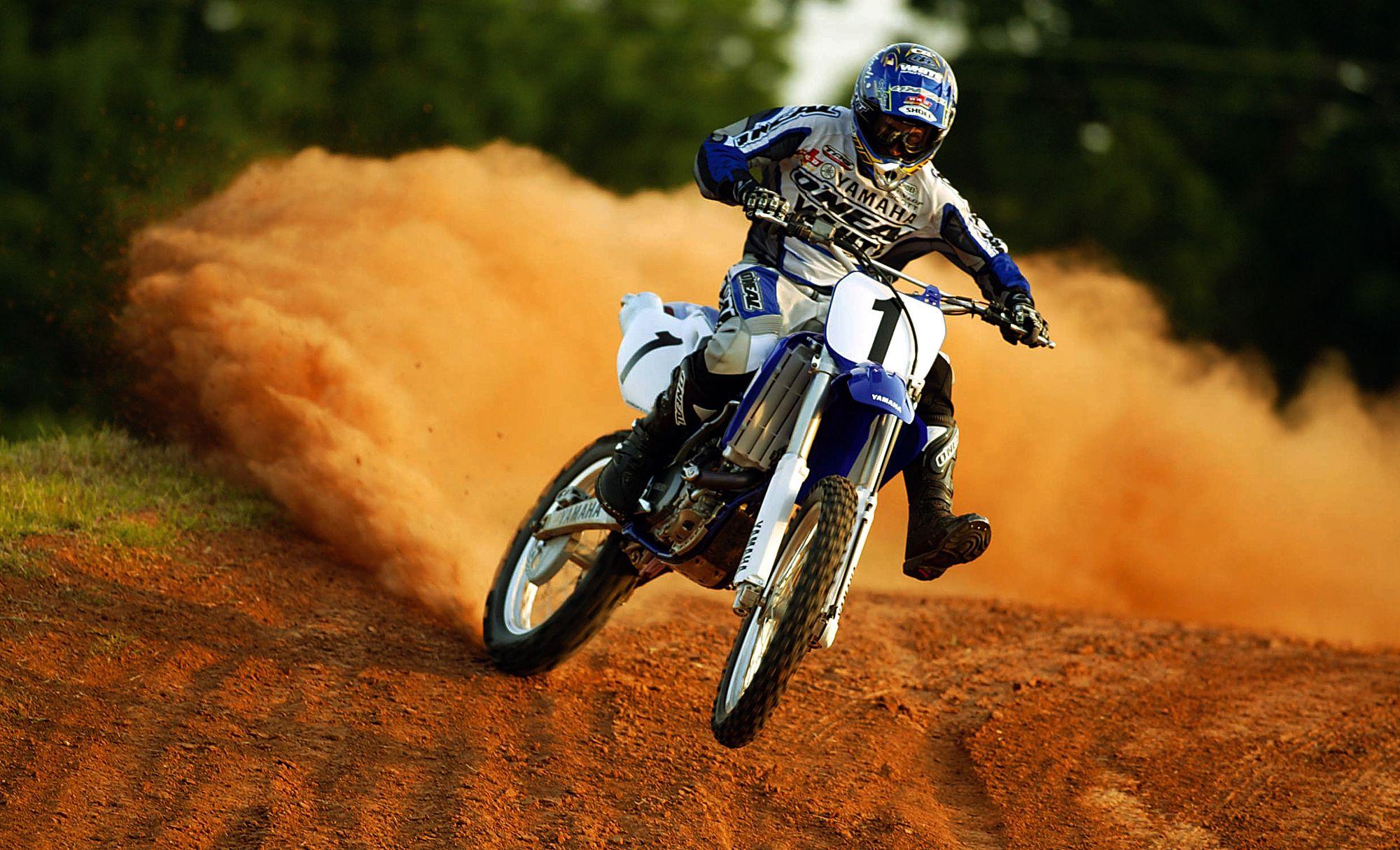 Motocross Tire Motorcycle Live Wallpaper - free download