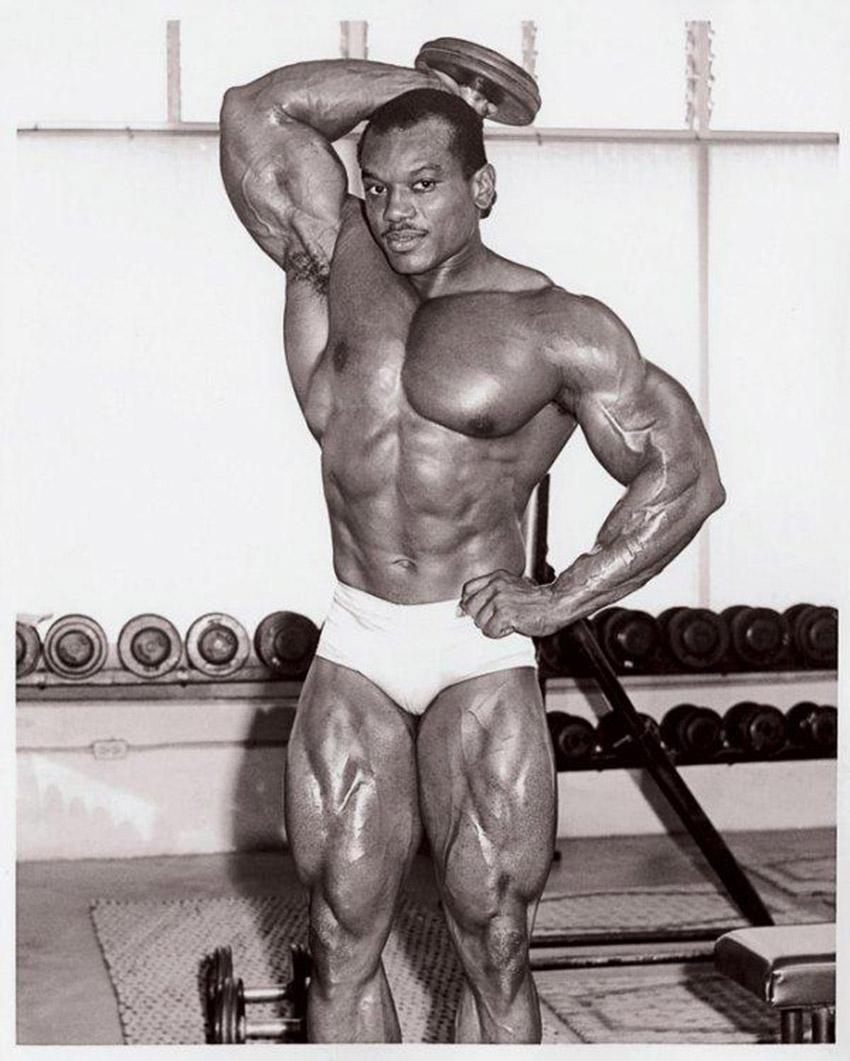 850x1061 Sergio Oliva