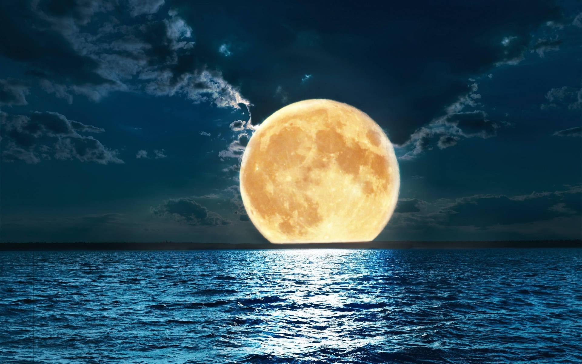 Moon Over Ocean Wallpapers Top Free Moon Over Ocean Backgrounds 