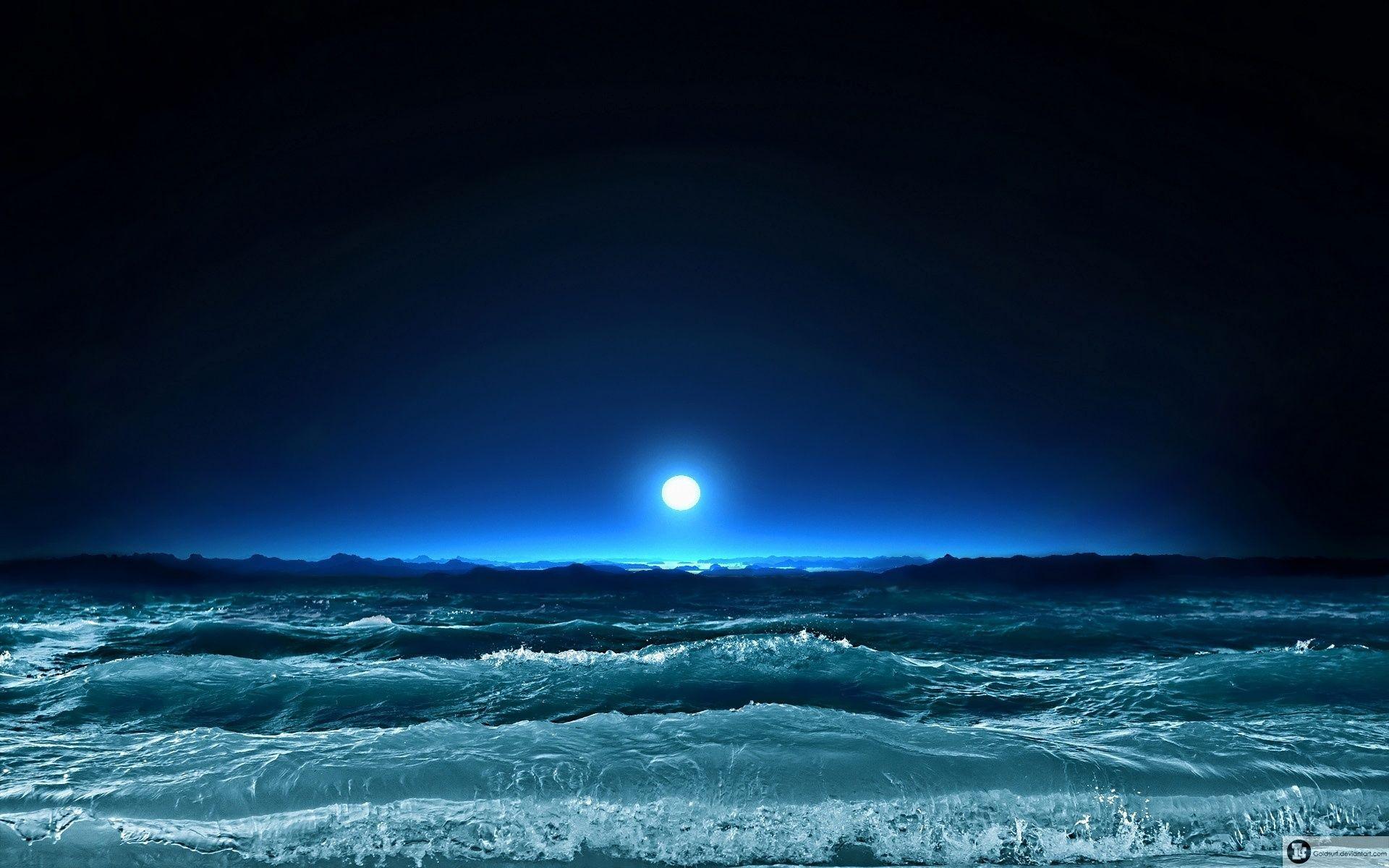 1920x1200 Full Moon over Ocean Waves