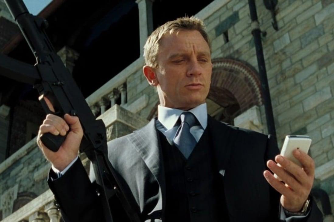 1098x732 James Bond superyacht, featured in Daniel Craig movie Casino Royale, is available to rent for US$000 a week