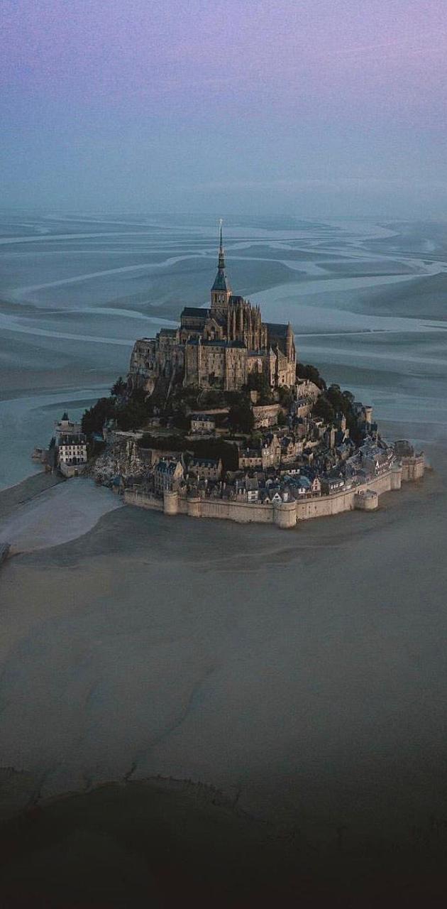 630x1280 Le Mont Saint Michel Wallpaper