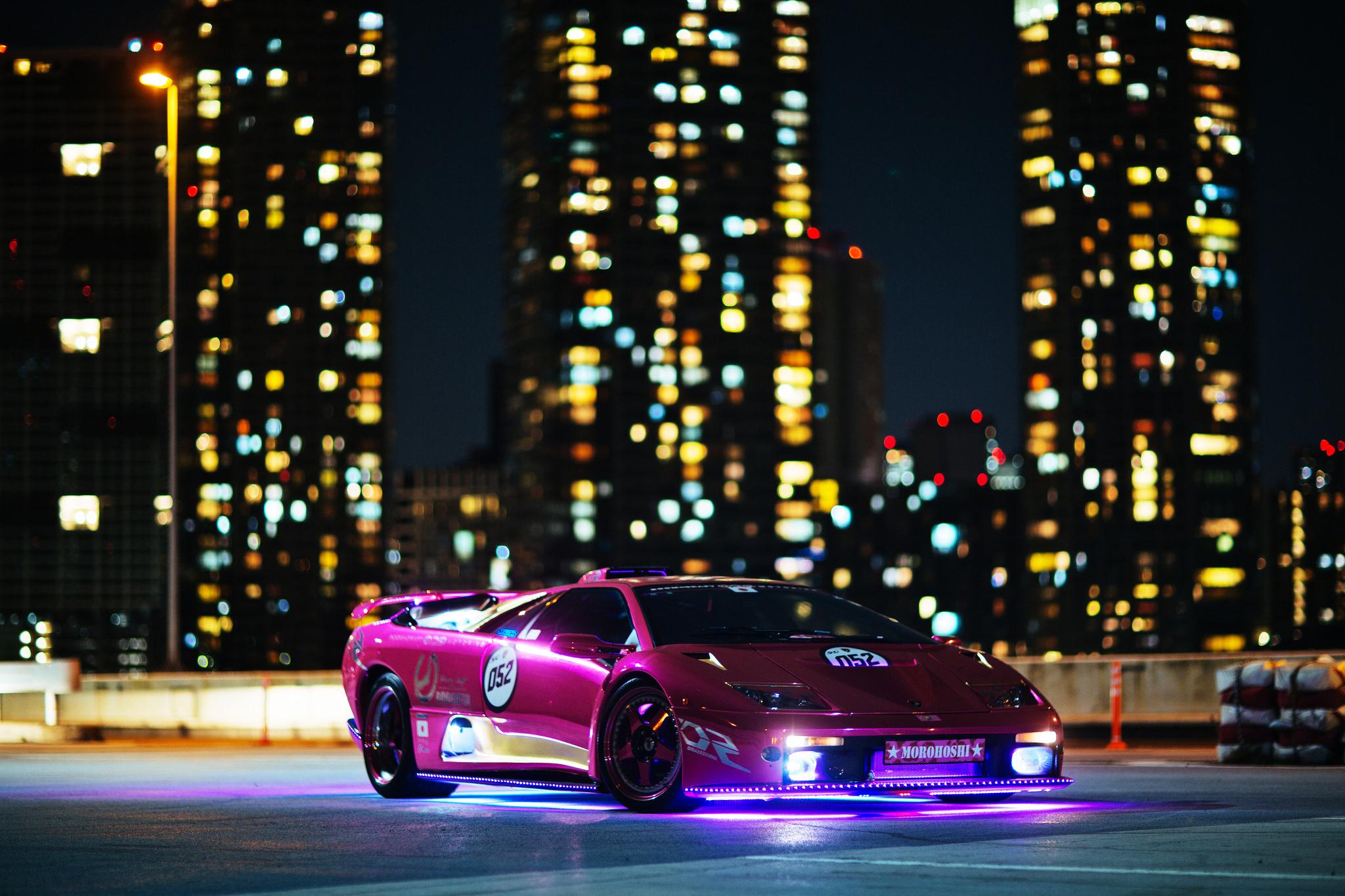 2048x1365 Lamborghini Diablo HD Wallpaper