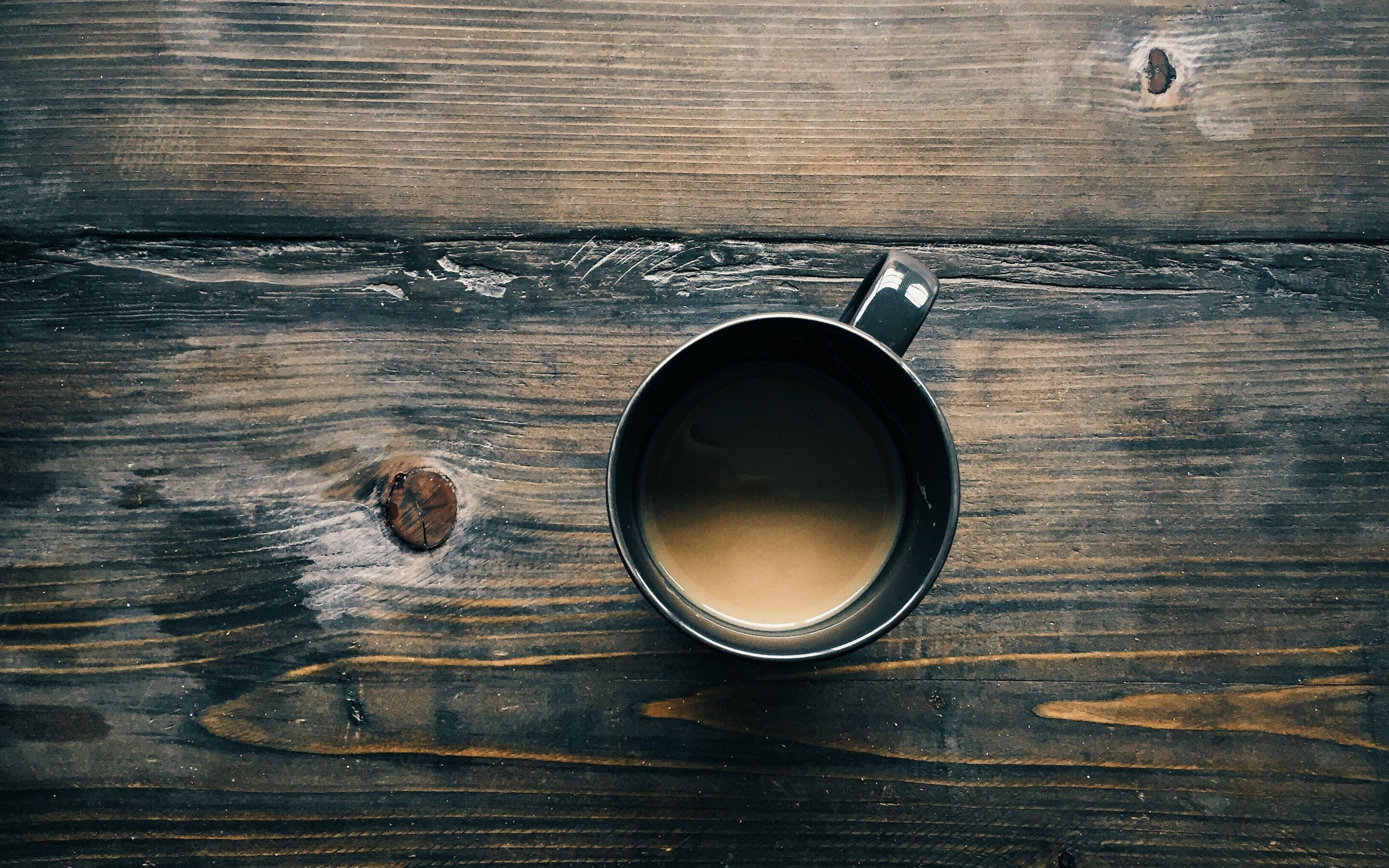 2880x1800 Coffee Macbook Wallpaper