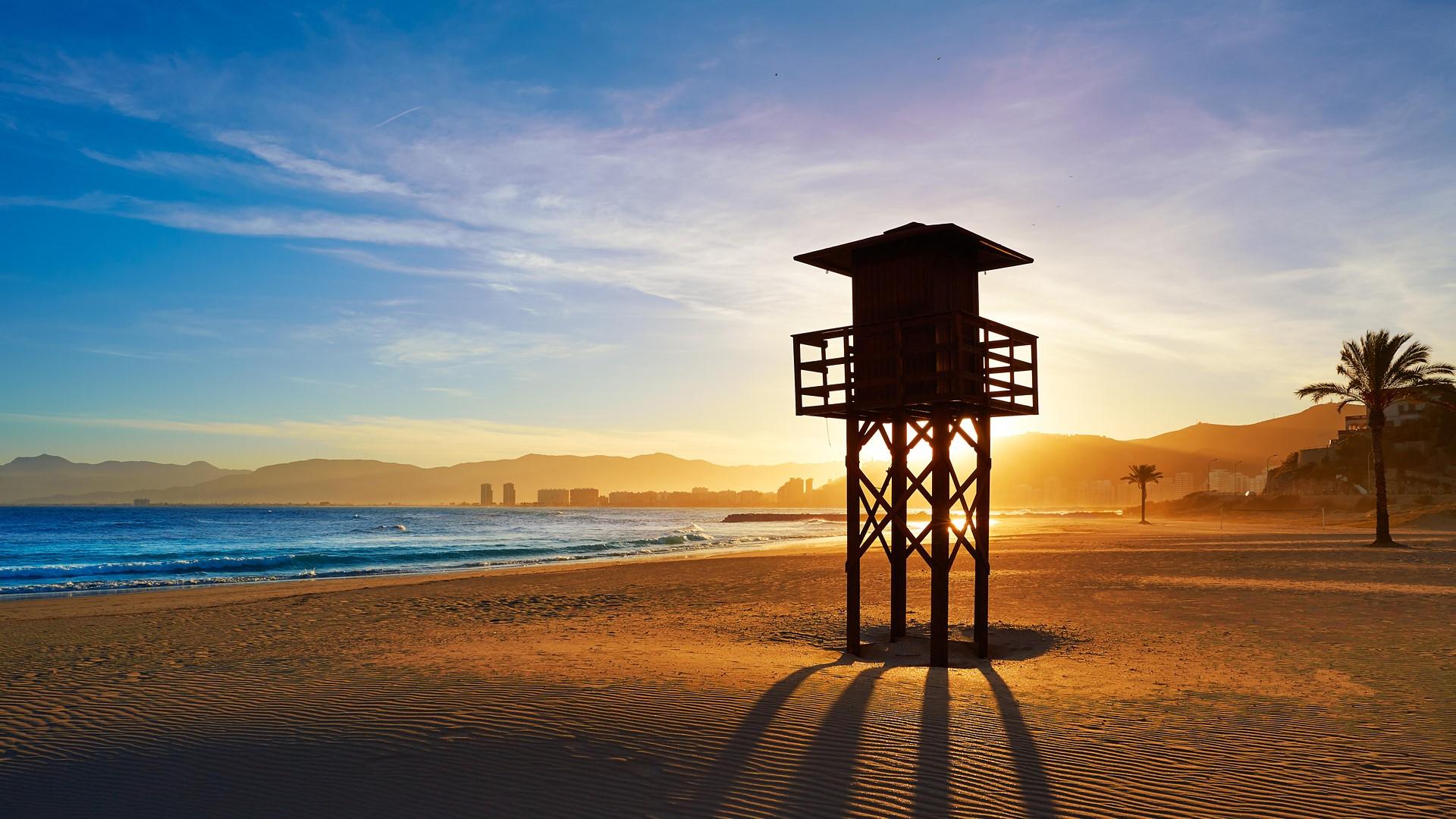 1920x1080 Cullera Playa los Olivos beach sunset in Mediterranean Valencia at Spain. Windows 10 Spotlight Image