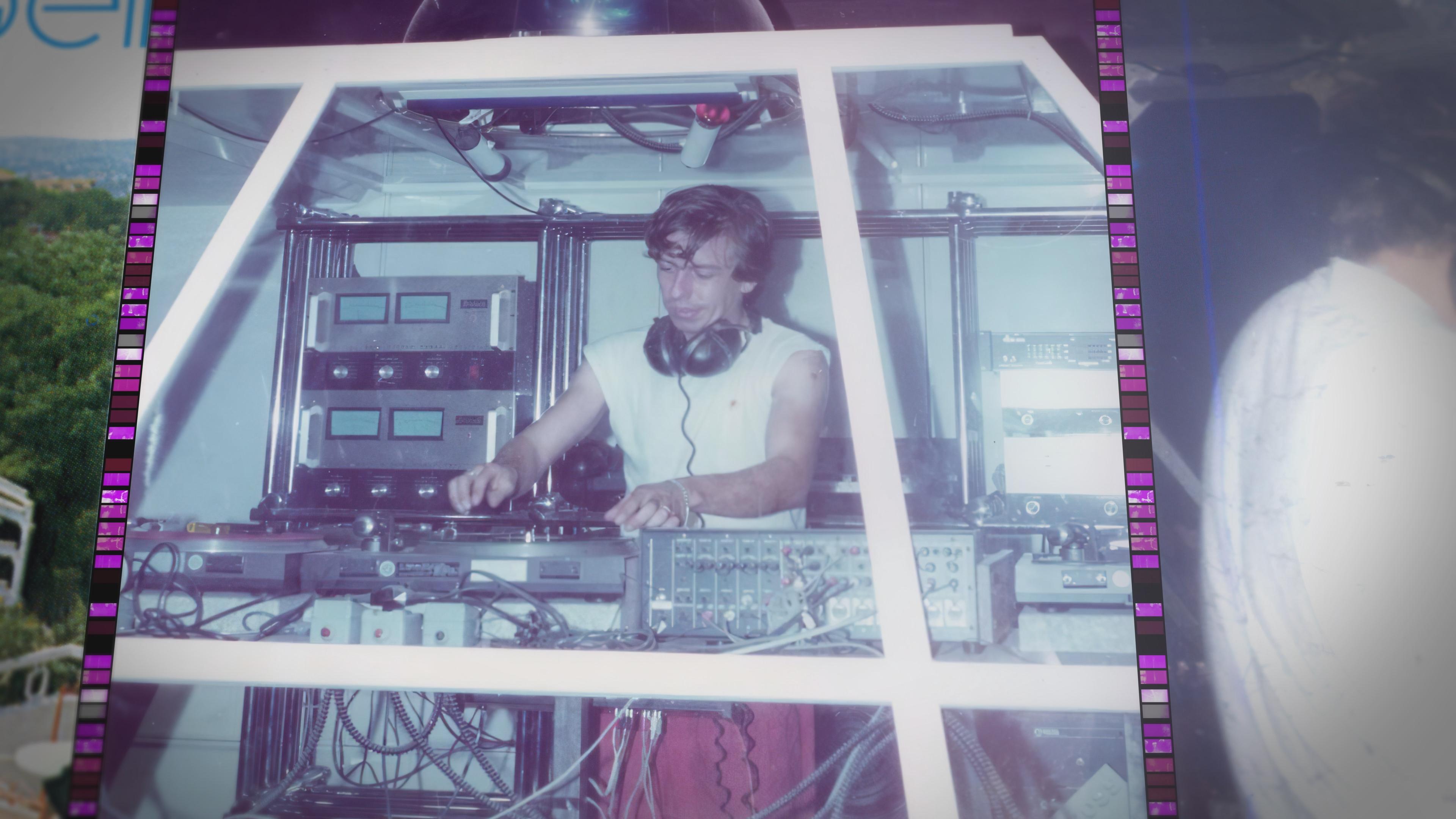 3840x2160 Italo Disco. The Sparkling Sound of the 80s (2021)