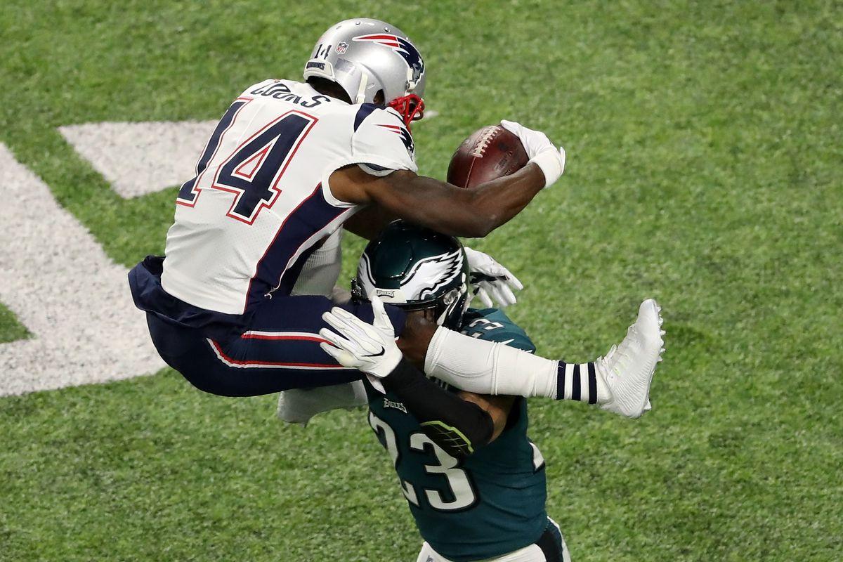 1200x800 Super Bowl 52 Patriots vs Eagles: Brandin Cooks OUT with a head injury