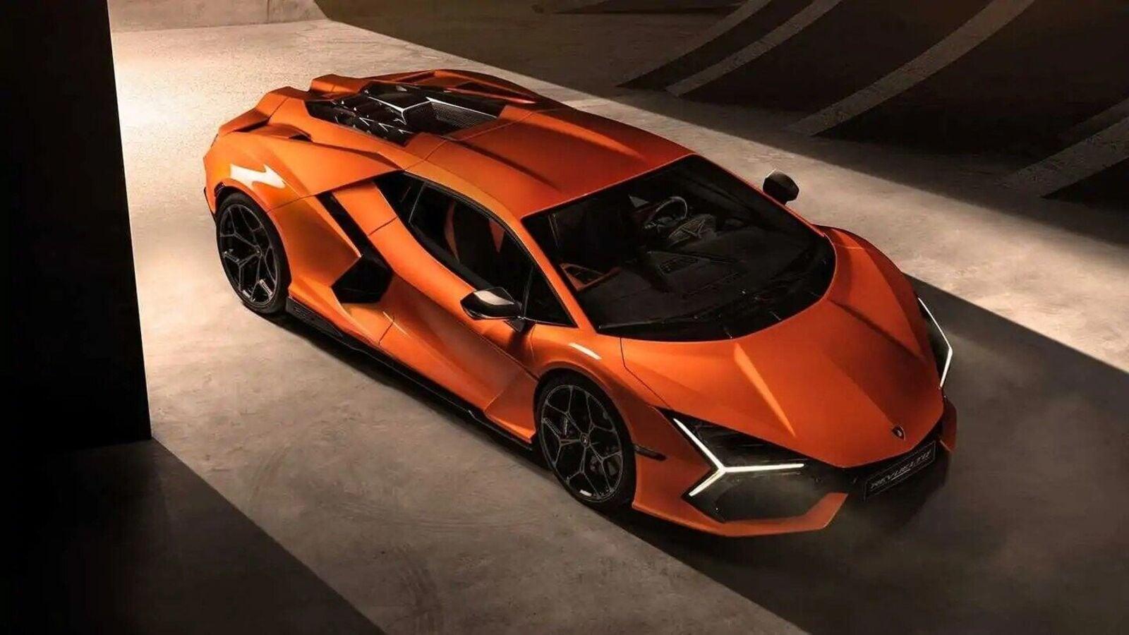 1600x900 Lamborghini Revuelto leaked hours before official debut, replaces Aventador