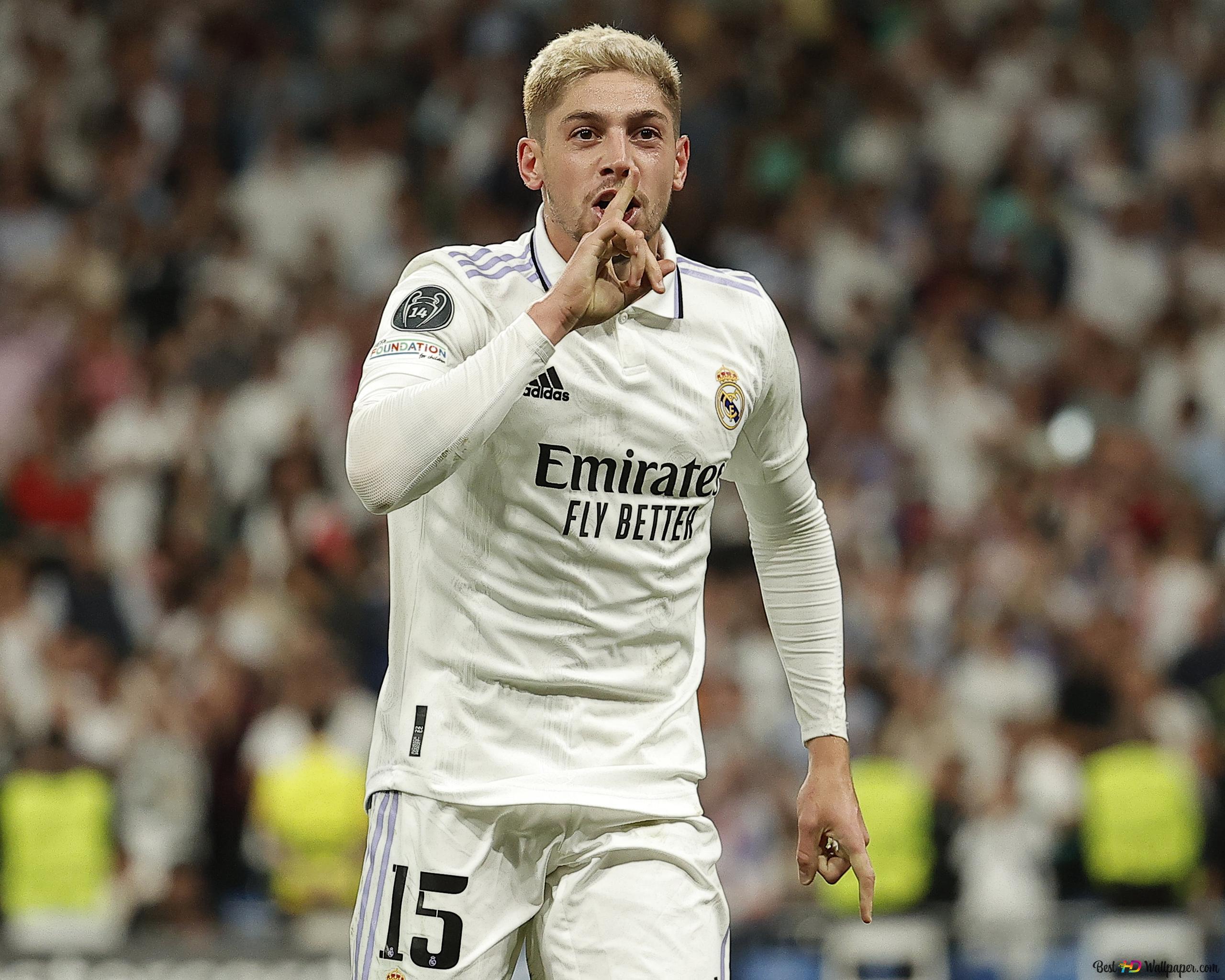 2560x2048 Federico Valverde with Real Madrid shirt 2K wallpaper download