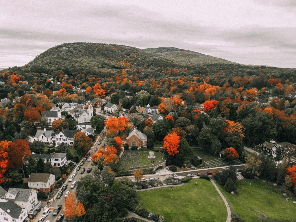 1024x768 Fall Ing Hard For Camden, Maine · Live Easy, Go Well