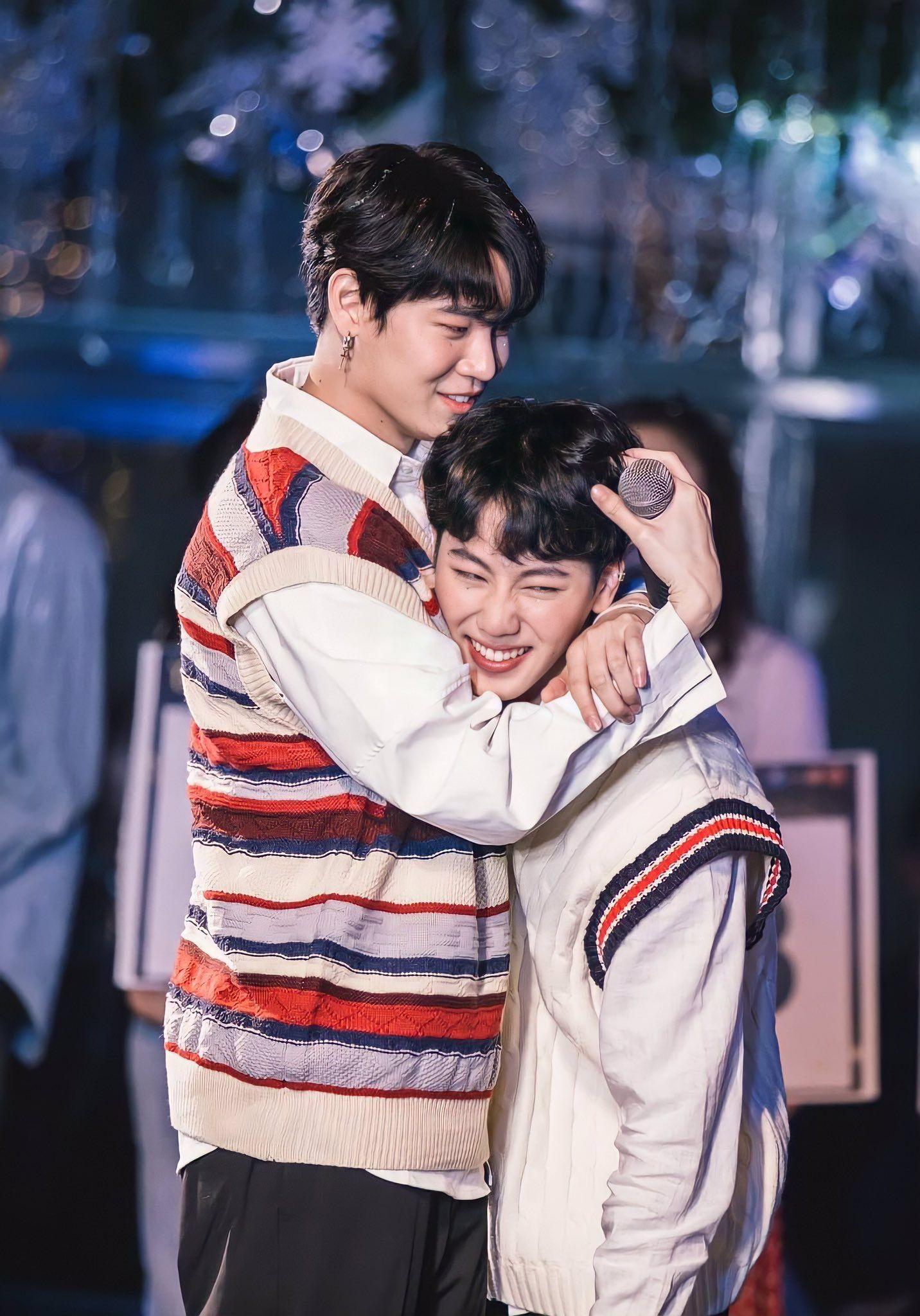 1432x2048 YinWar_Love Mechanics (1)