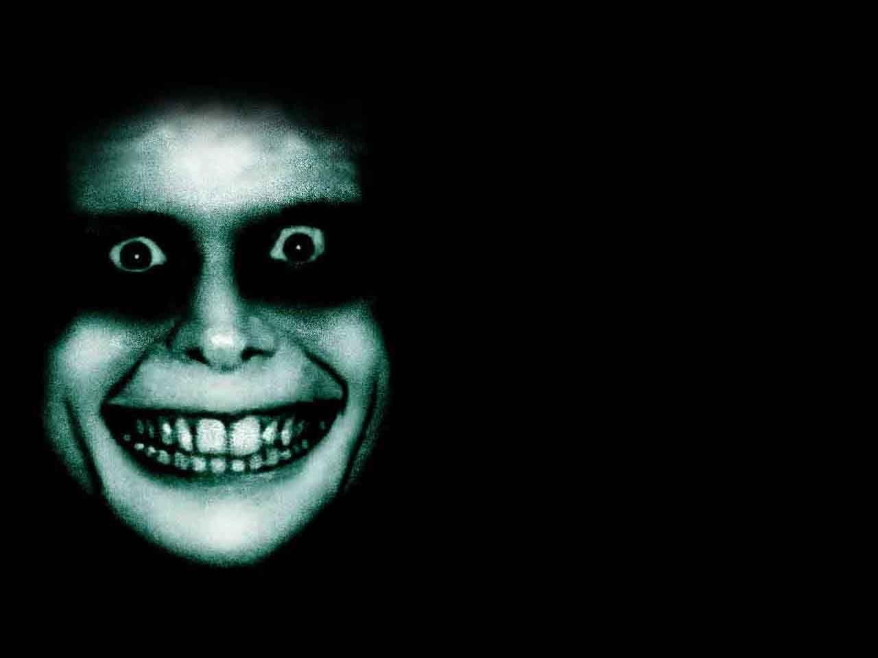 1280x960 Creepy Smile Wallpaper