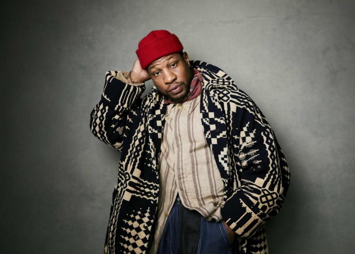 1226x876 Jonathan Majors flexes his acting muscle, turns heavyweight