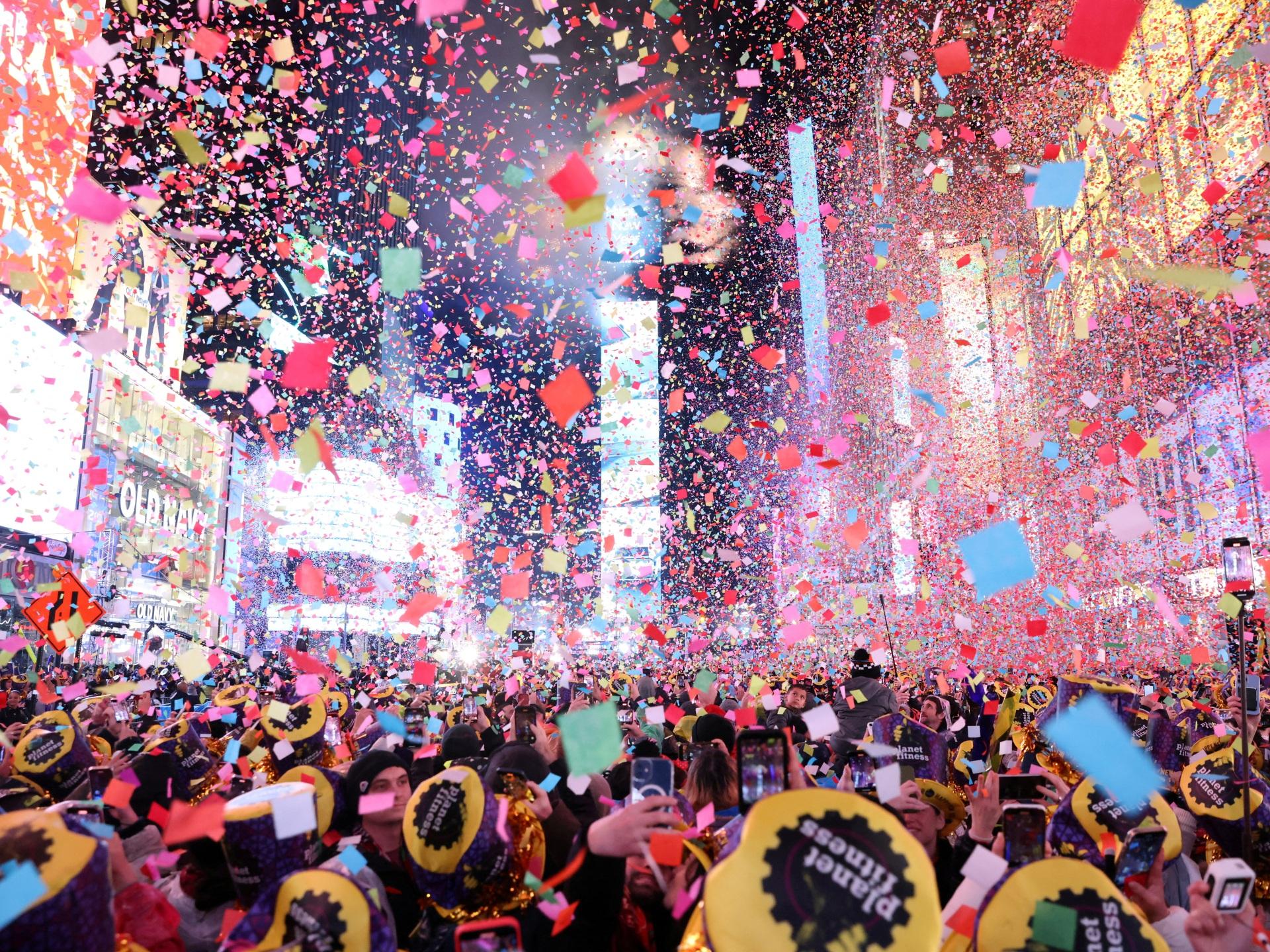 1920x1440 Photos: New Year 2023 celebrations around the world