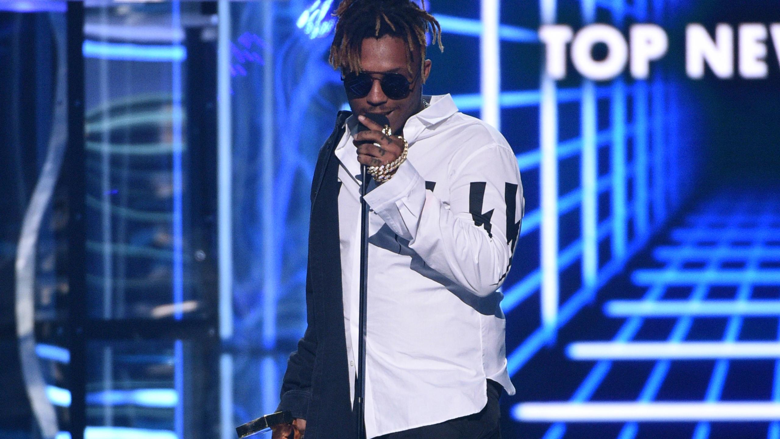2560x1440 Rapper Juice WRLD dies after medical emergency in Chicago