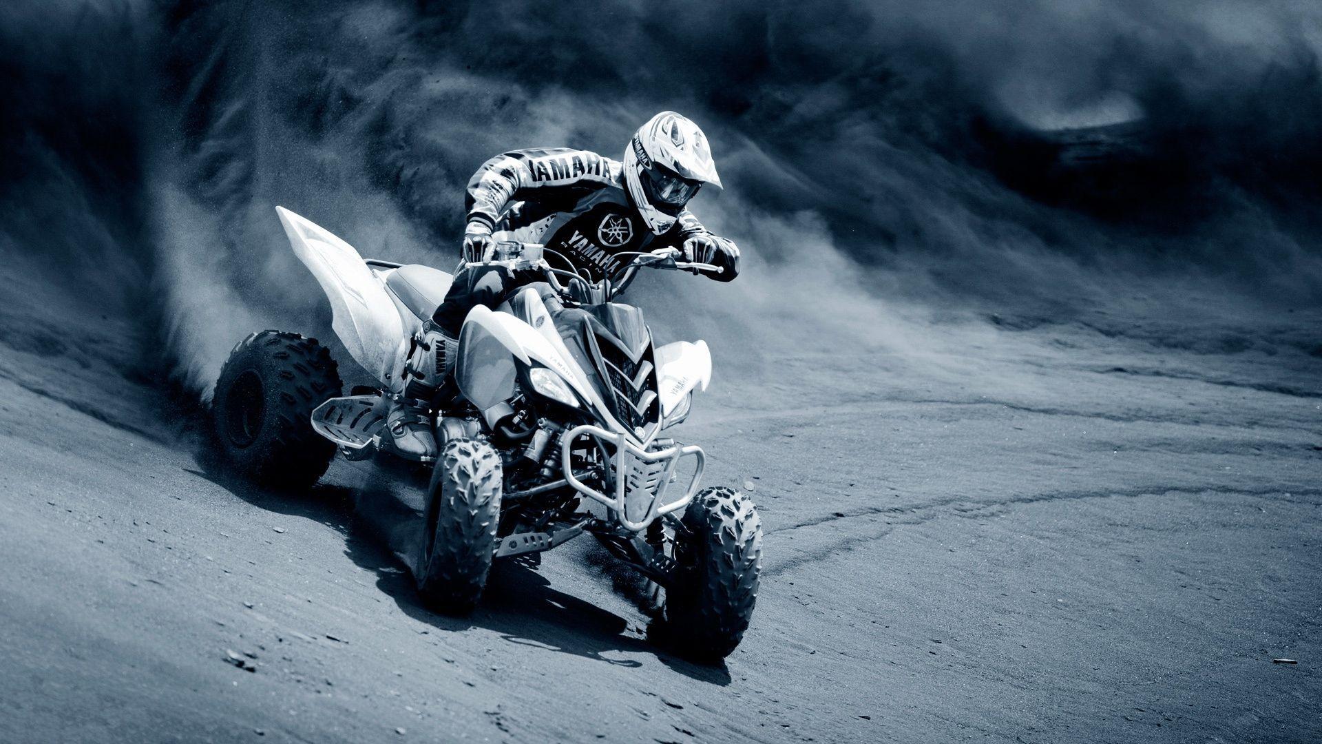 1920x1080 Quad Bikes Wallpaper