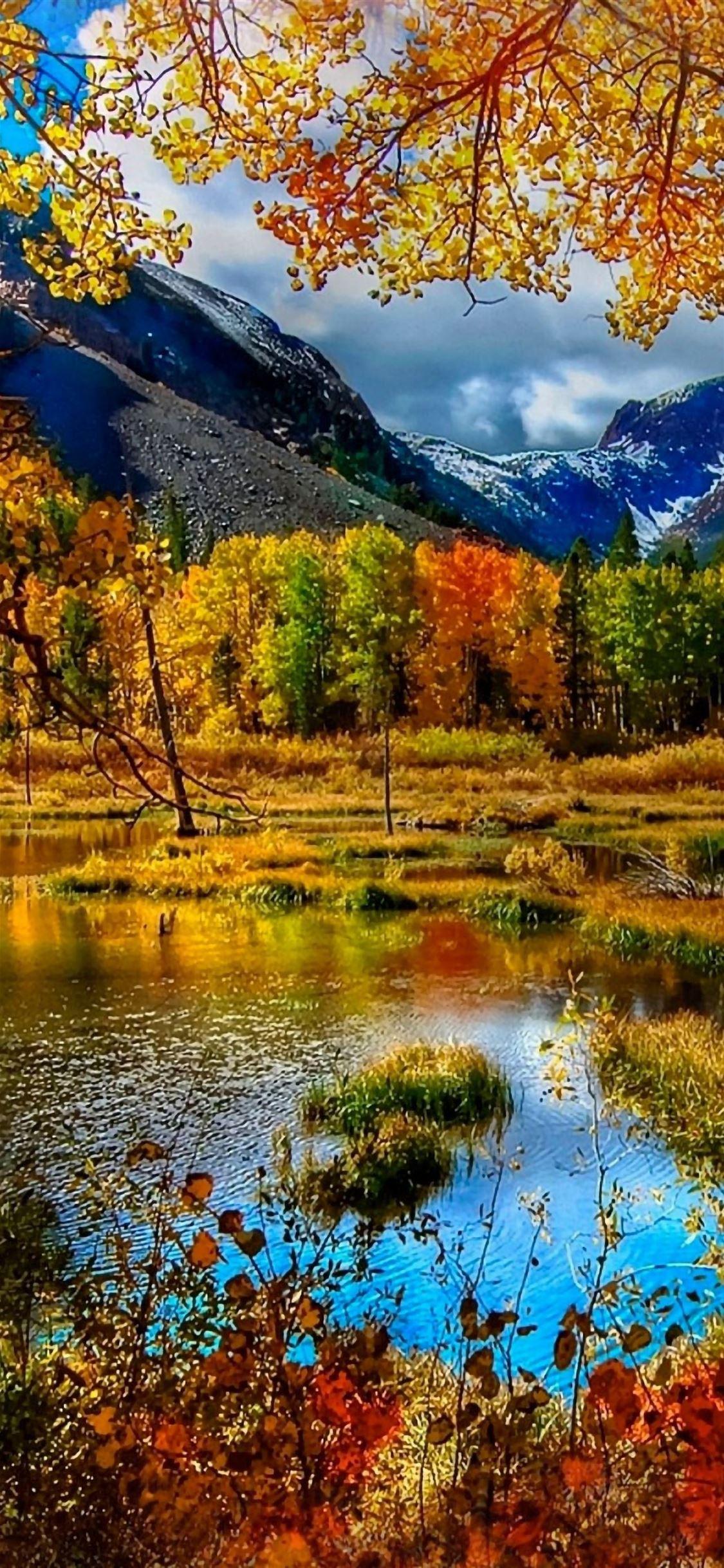 1125x2436 Mountain Autumn iPhone Wallpaper Free Download