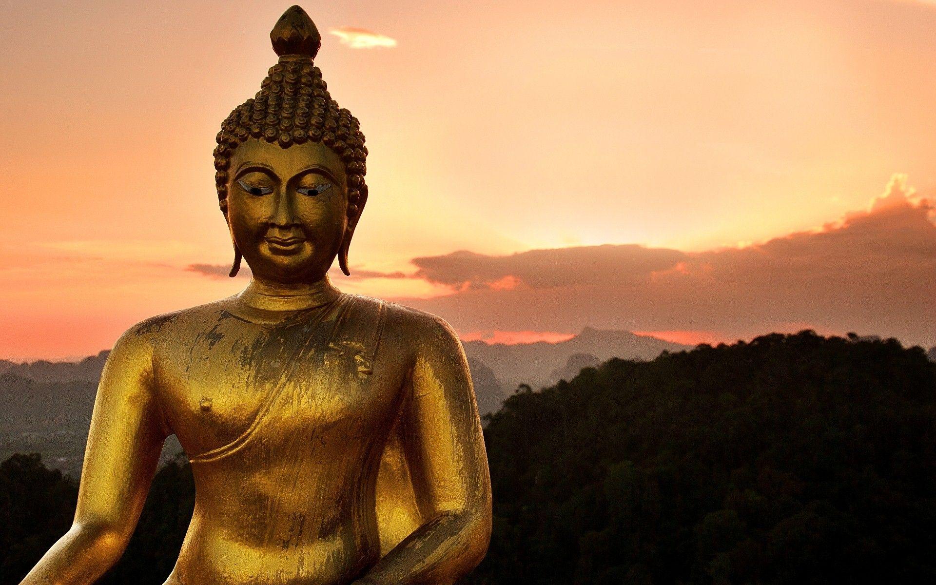 1920x1200 God Buddha Golden Statue Wallpaper