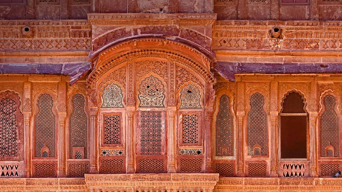 1366x768 Exterior of Mehrangarh Fort in Jodhpur, India