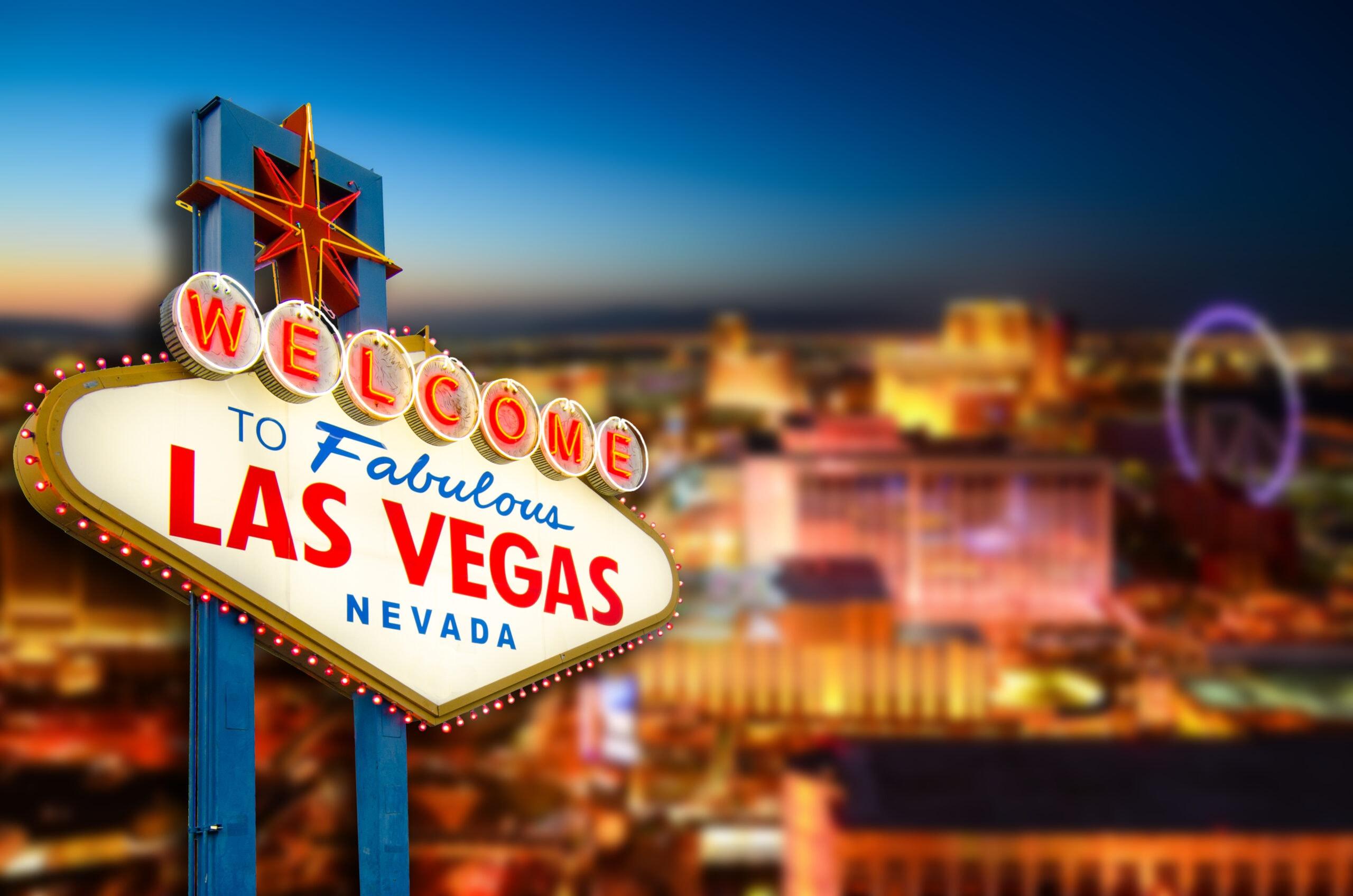 2560x1696 Las Vegas: One Of The Happiest Cities