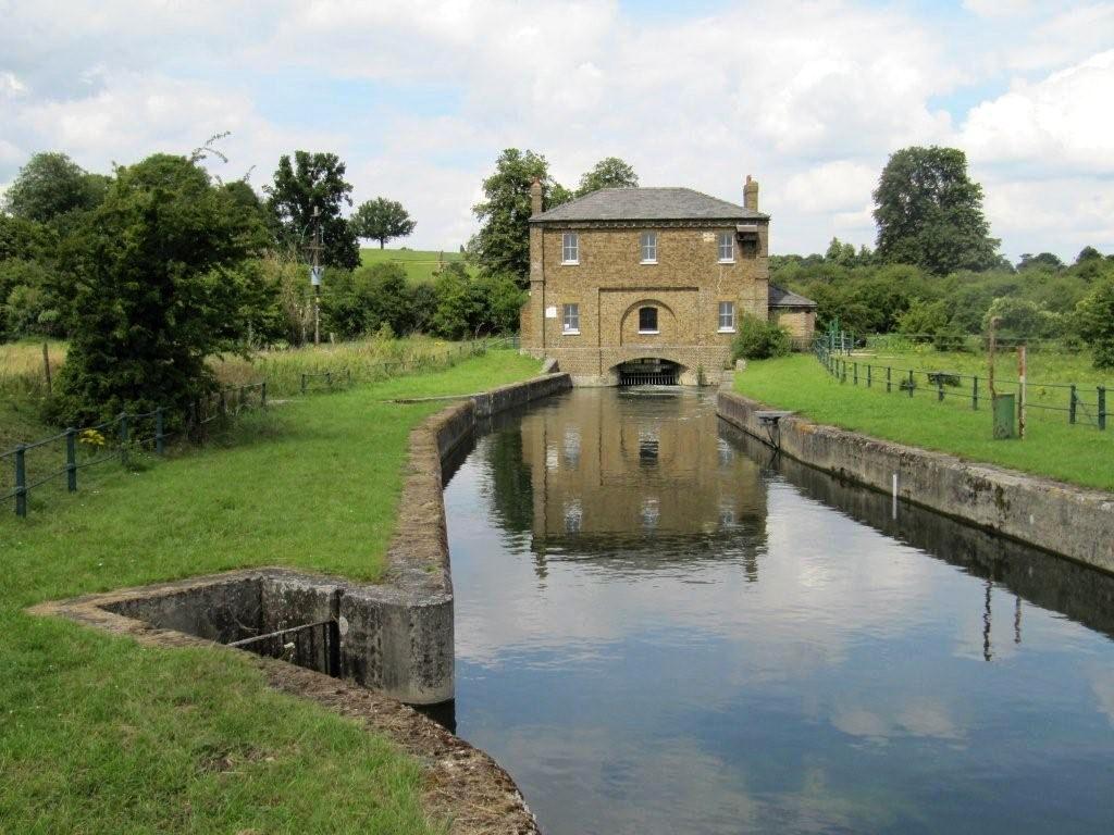 1024x768 Walks, Rivers, Landscape, Topography. The New English Landscape