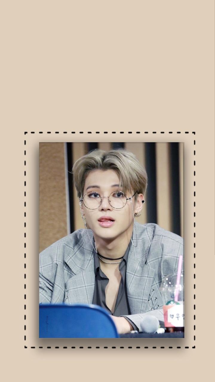 720x1280 Wooyoung ATEEZ Wallpaper