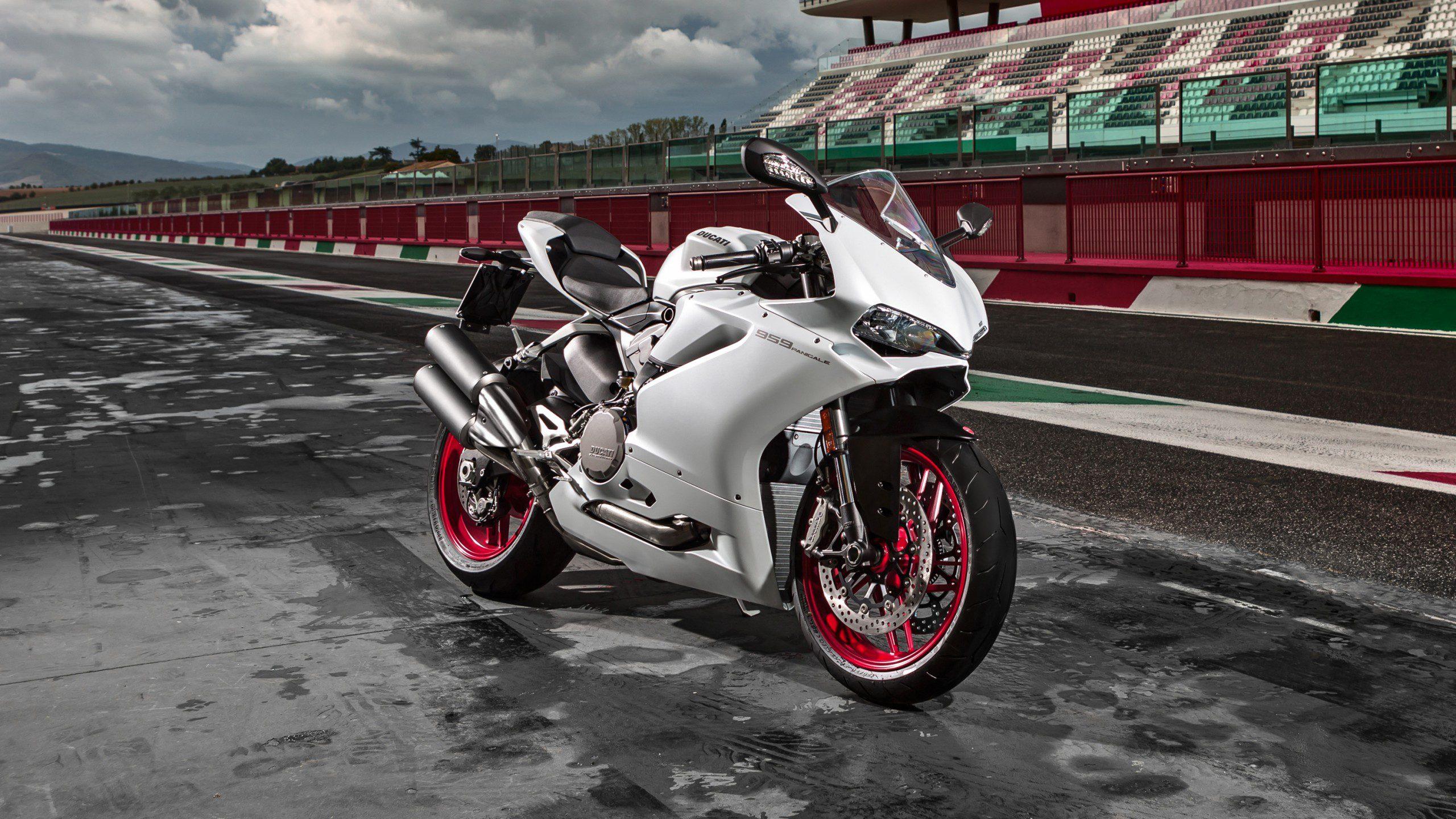2560x1440 Ducati 959 Panigale Wallpaper