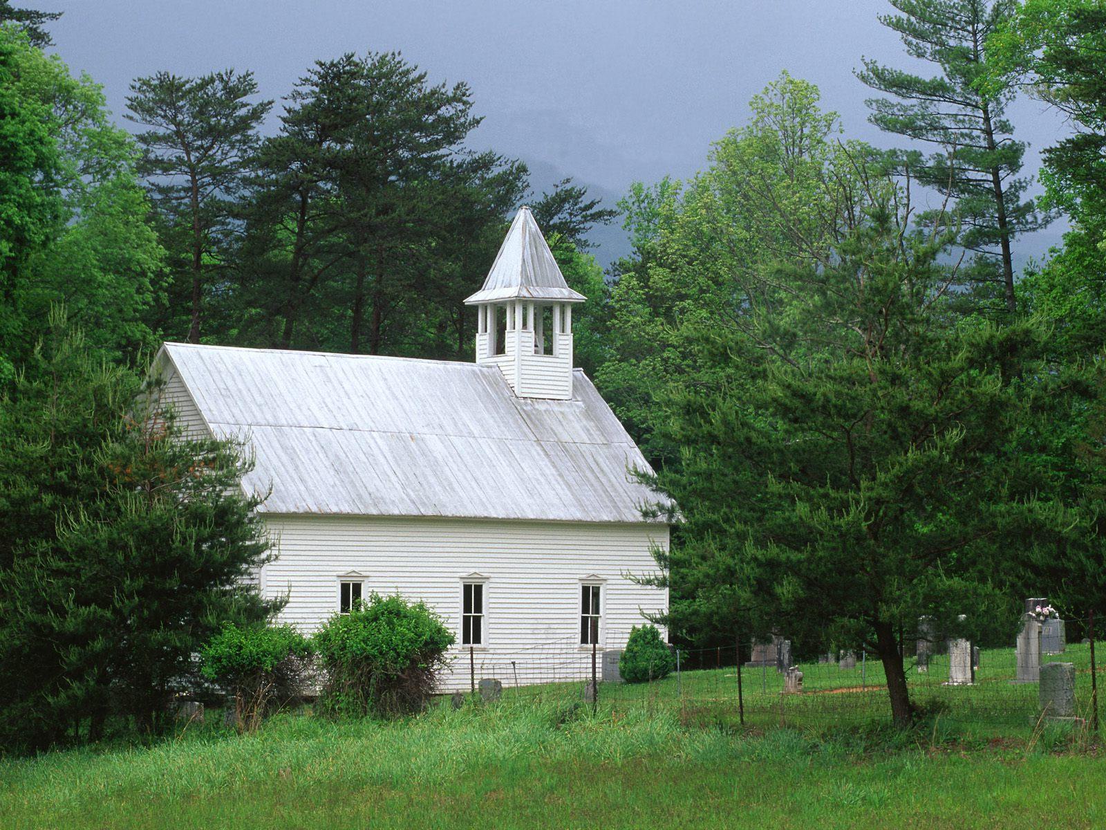 1600x1200 Churches in Pigeon Forge and Gatlinburg TN