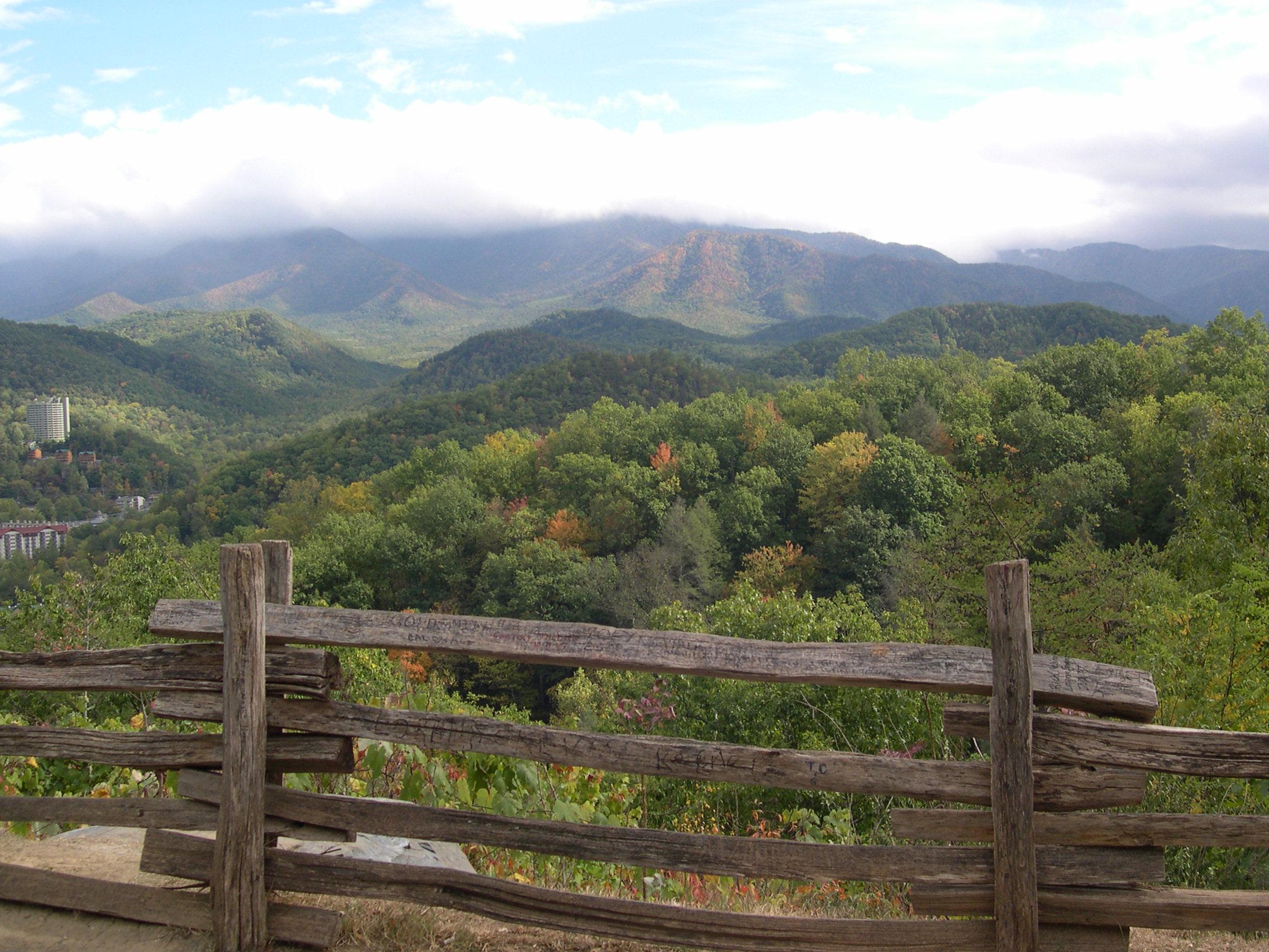 2272x1704 View of Gatlinburg. U.S. Geological Survey