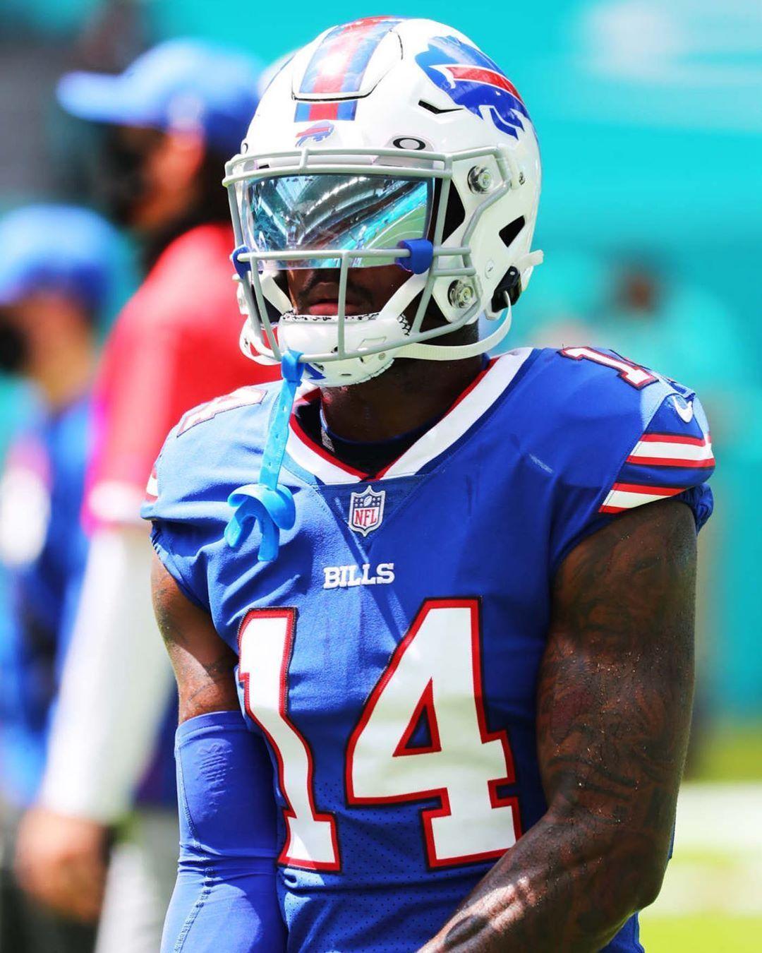 1080x1350 Stefon Diggs Bills Wallpaper