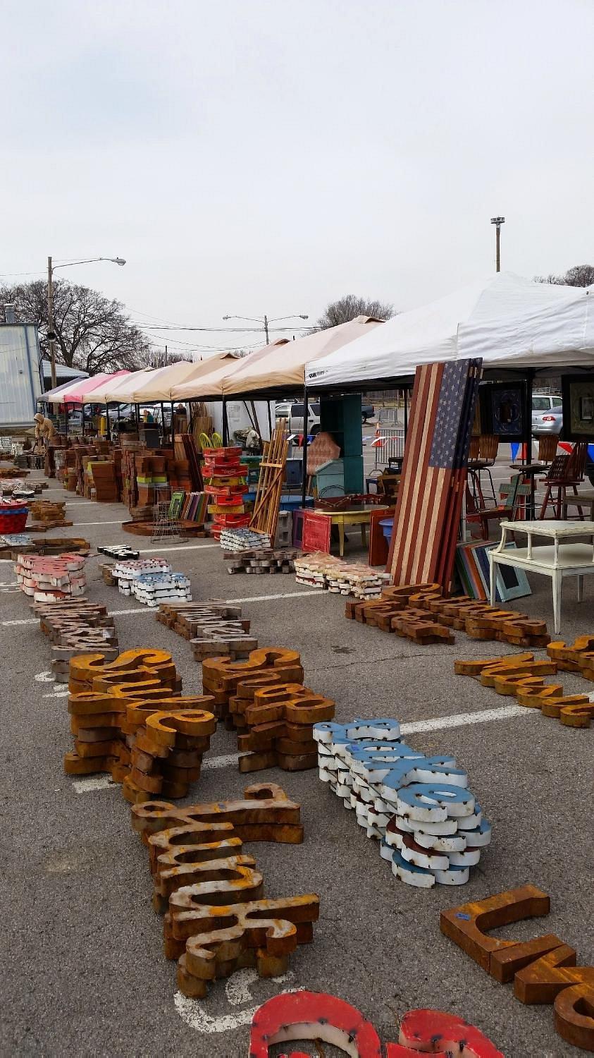 843x1500 Nashville Flea Market You Need to Know BEFORE You Go