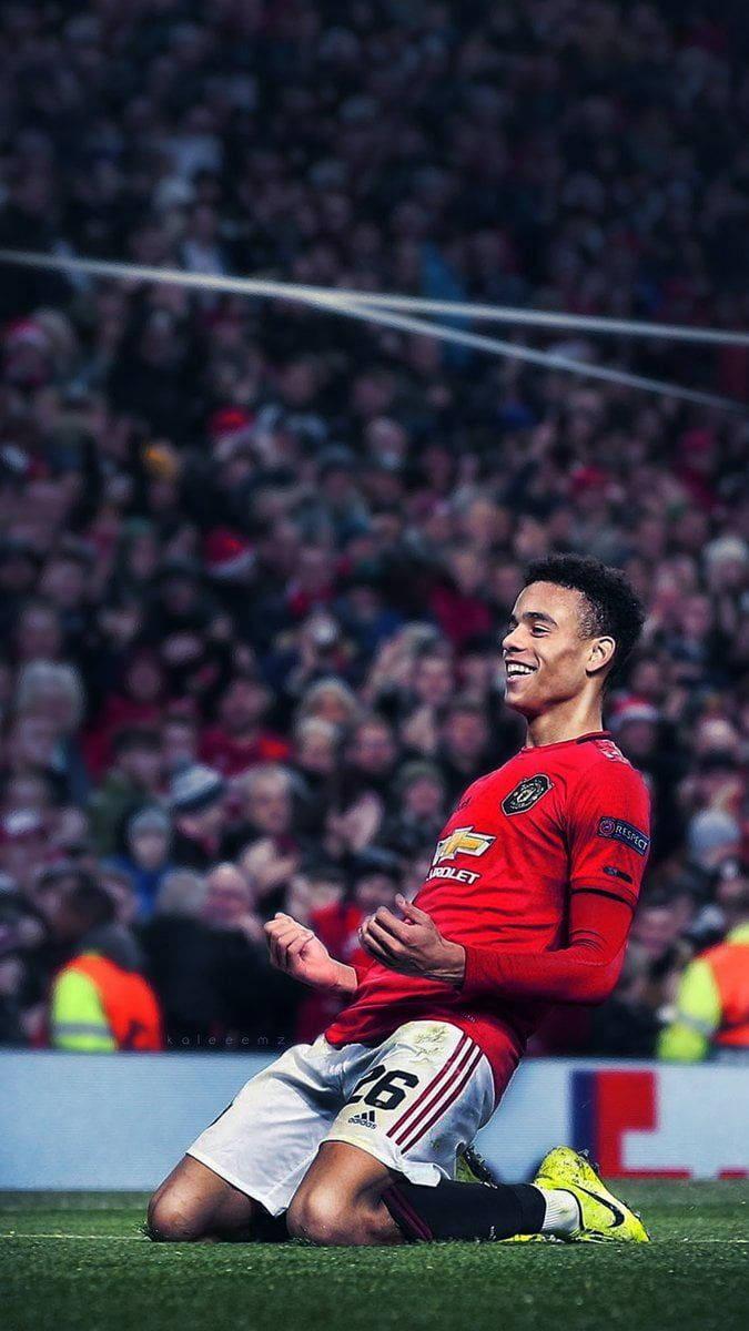 675x1200 Download Mason Greenwood Neon Shoes Wallpaper