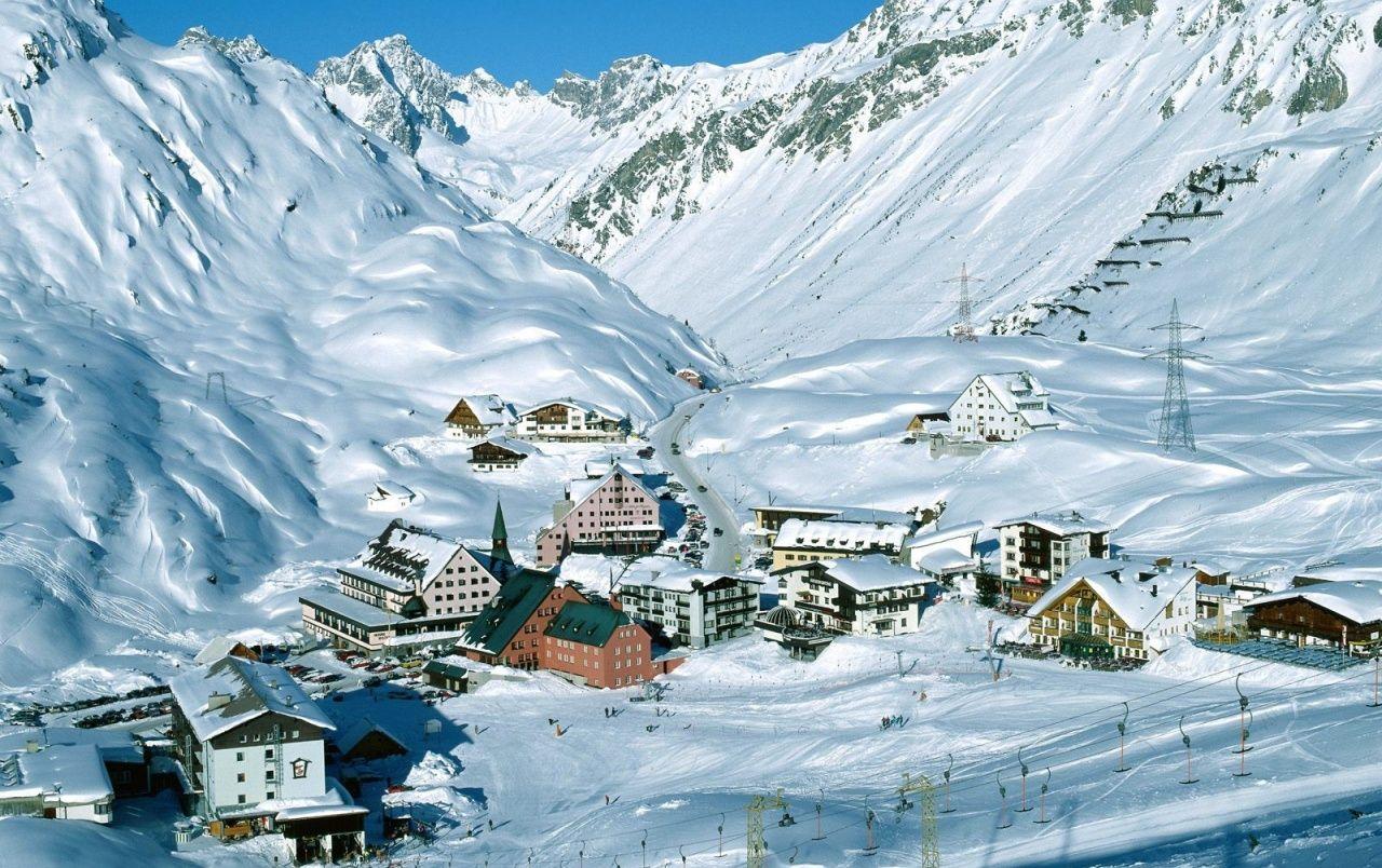 1280x804 Austrian Ski Resort wallpaper. Austrian Ski Resort