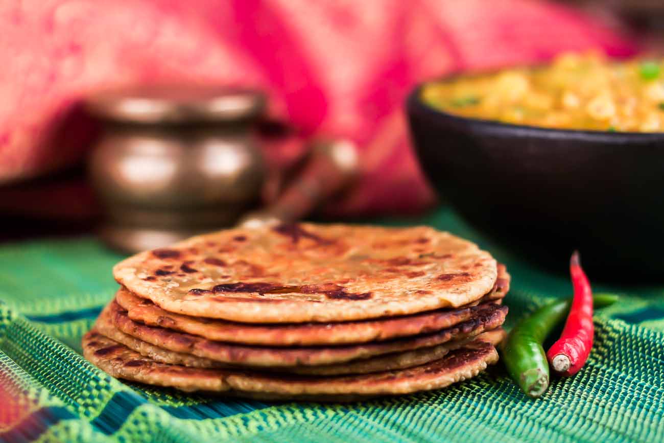 1300x867 Gujarati Style Bhakri Recipe A Multigrain Flat Bread By Archana's Kitchen