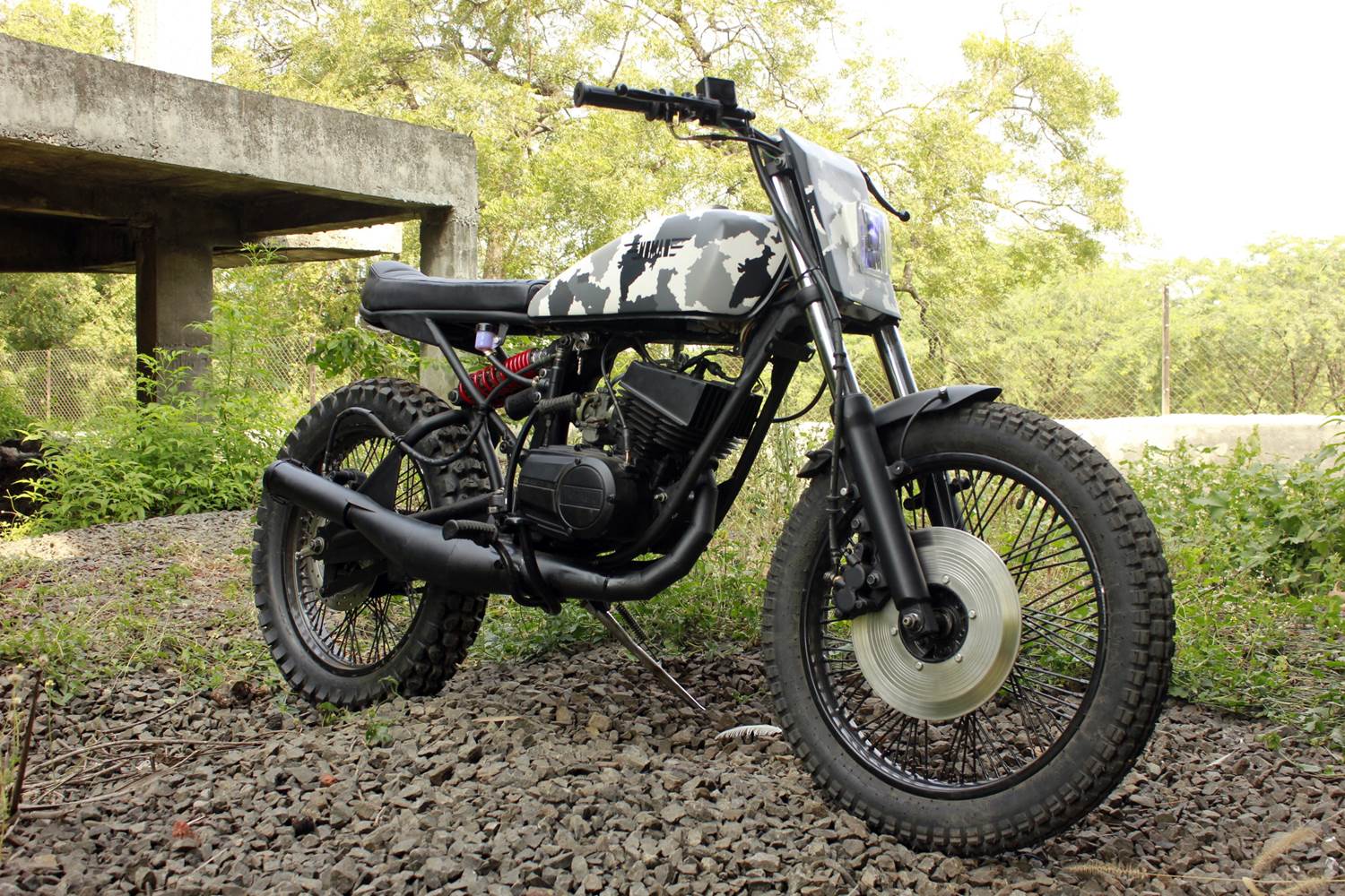 1500x1000 Yambam Yamaha RX100 Scrambler