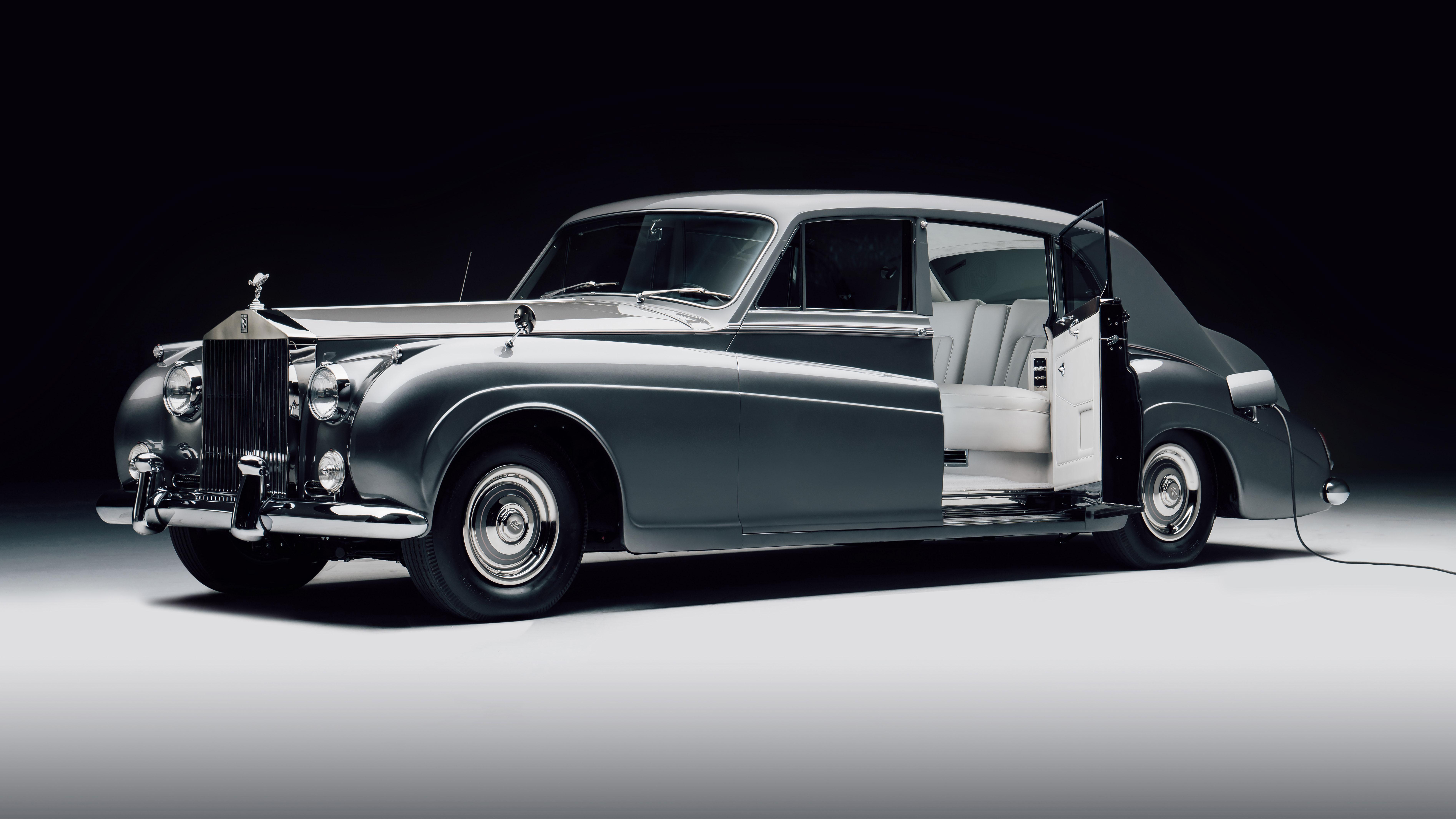 7577x4263 Bask In The Majesty Of This £500k Fully Electric Rolls Royce