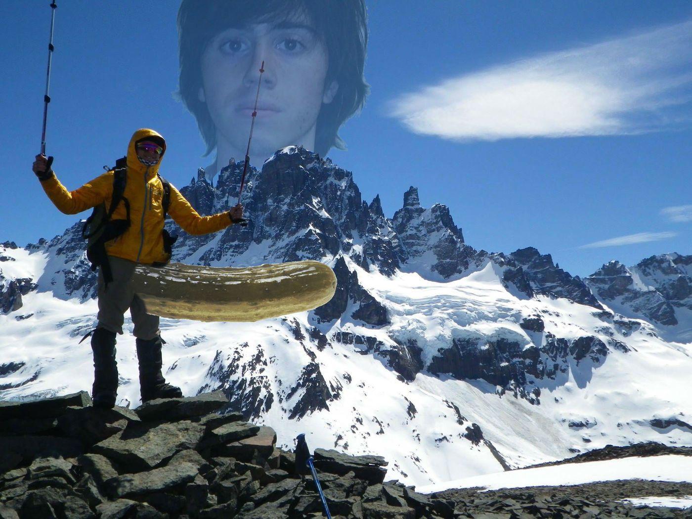 1400x1050 Gay mountain men