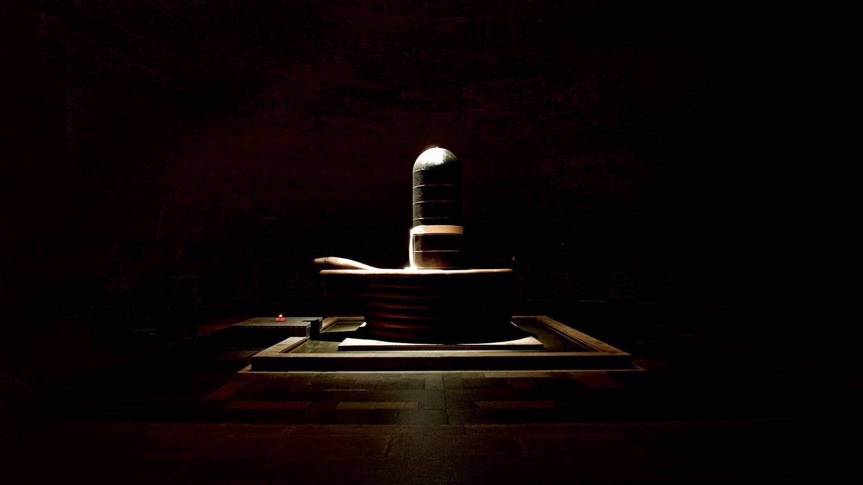 1778x1000 Download Calming Precious Stone Shiva Lingam Wallpaper