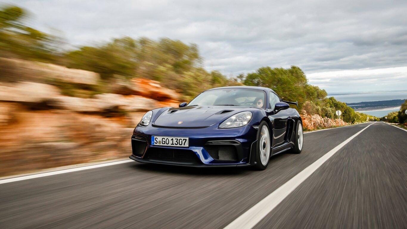 1366x768 Photos & Footage new Porsche 718 Cayman GT4 RS