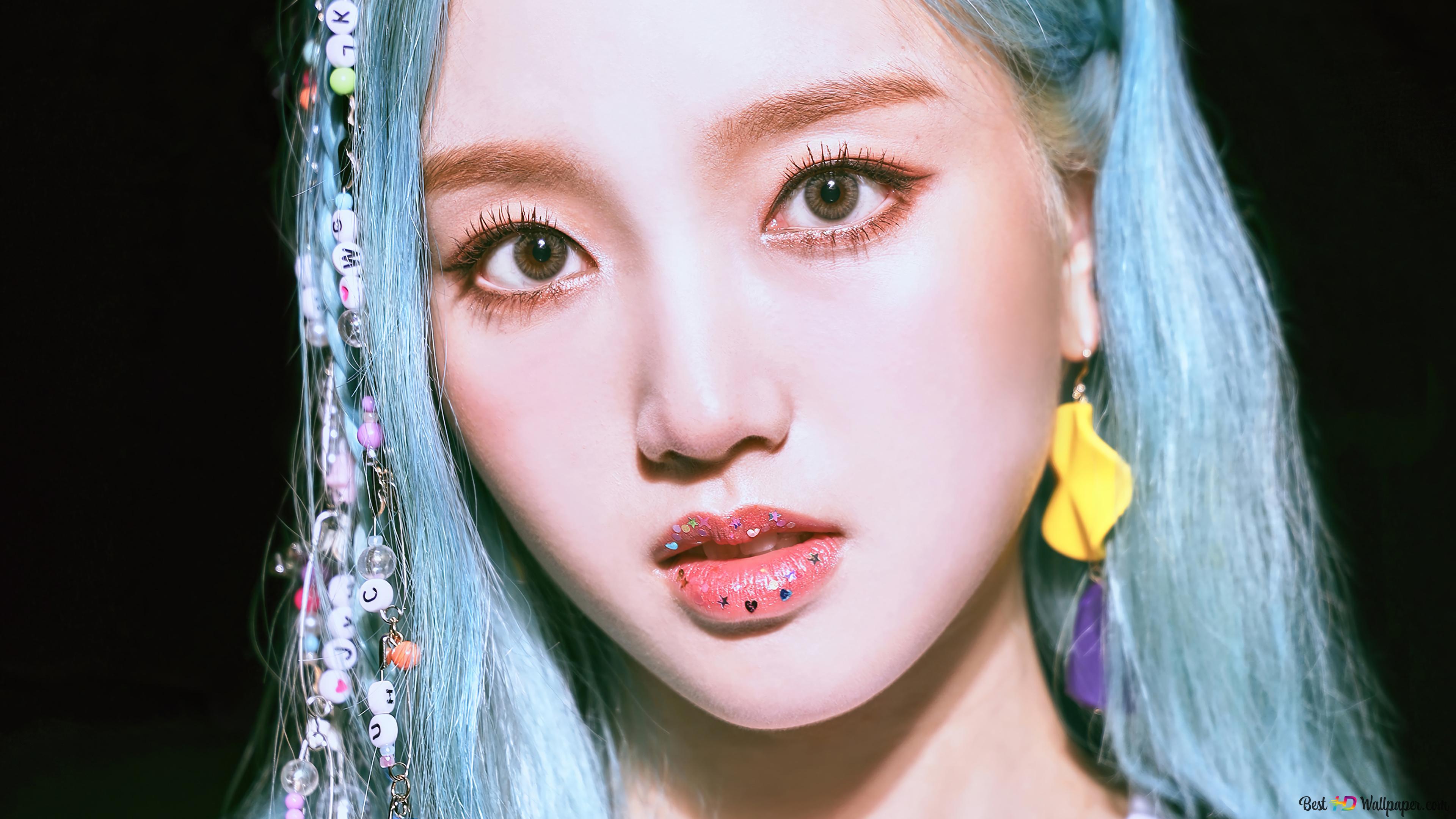 3840x2160 Go Won' In '12:00' MV Shoot (2020) From 'Loona' (K Pop Band) 4K Wallpaper Download