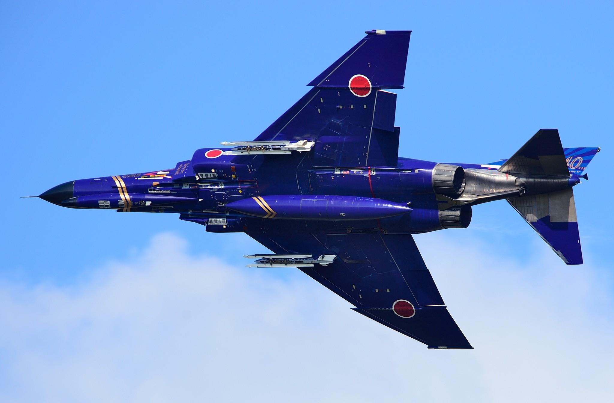 2048x1345 Stunning HD Wallpaper Of McDonnell Douglas F 4 Phantom II Military Jetx1345